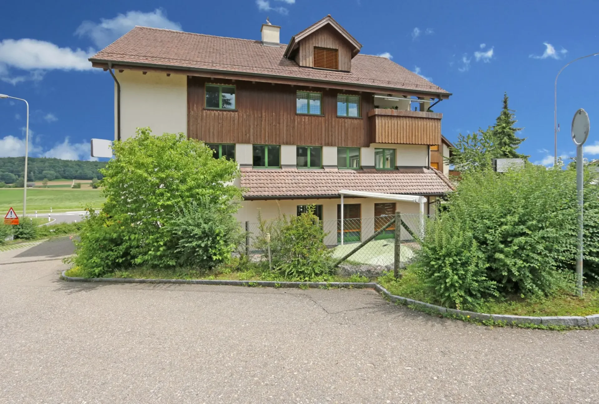 Gastronomiebetrieb mit Sonnenterrasse in Neerach