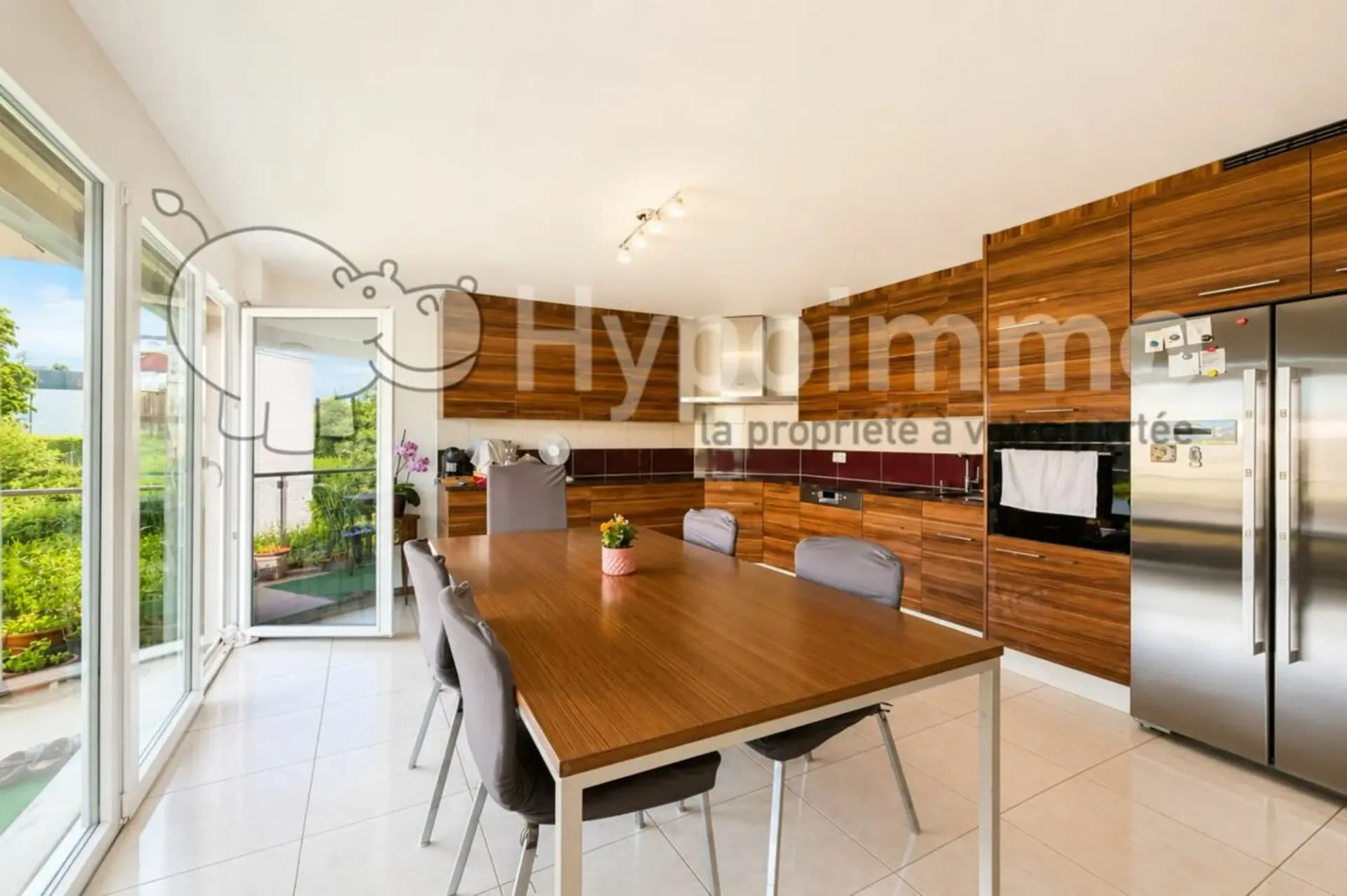 Prächtige 4,5-Zimmer-Wohnung mit großem Balkon