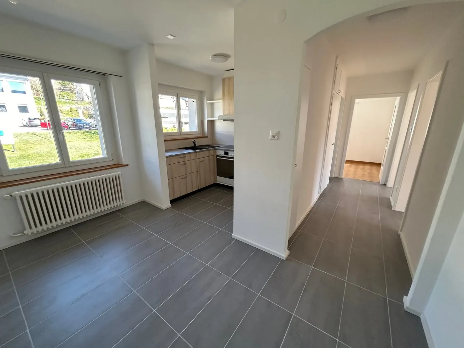 Zu vermieten: 3-Zimmer-Wohnung mit eingerichteter Küche - Combe-Aubert 12, Tramelan