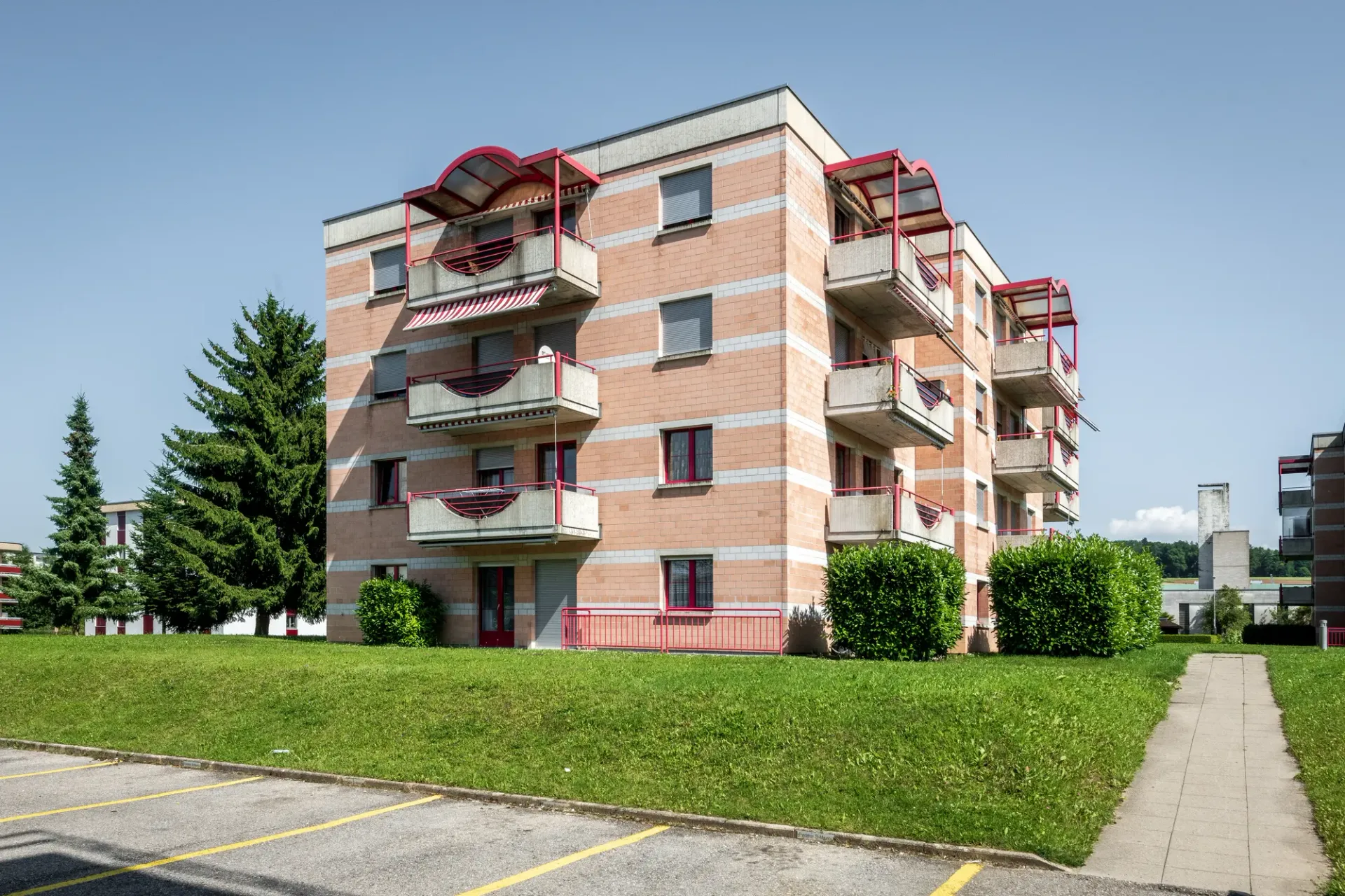 Schönes 2½-Zimmer-Apartment mit Balkon
