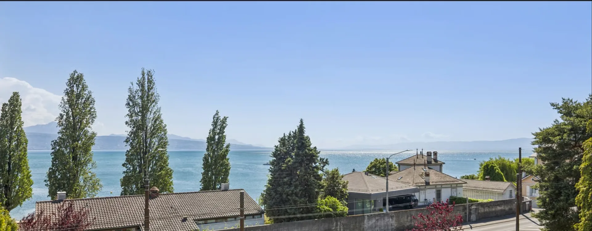 Exklusiv zu verkaufen, nur zwei Schritte vom See im Lavaux!