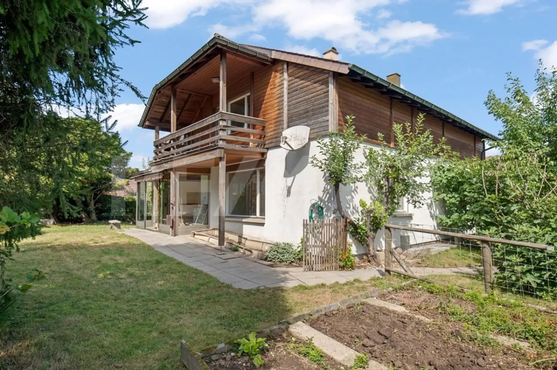 Einfamilienhaus mit sep. Einliegerwohnung in 8854 Siebnen (Schübelbach) zu kaufen!