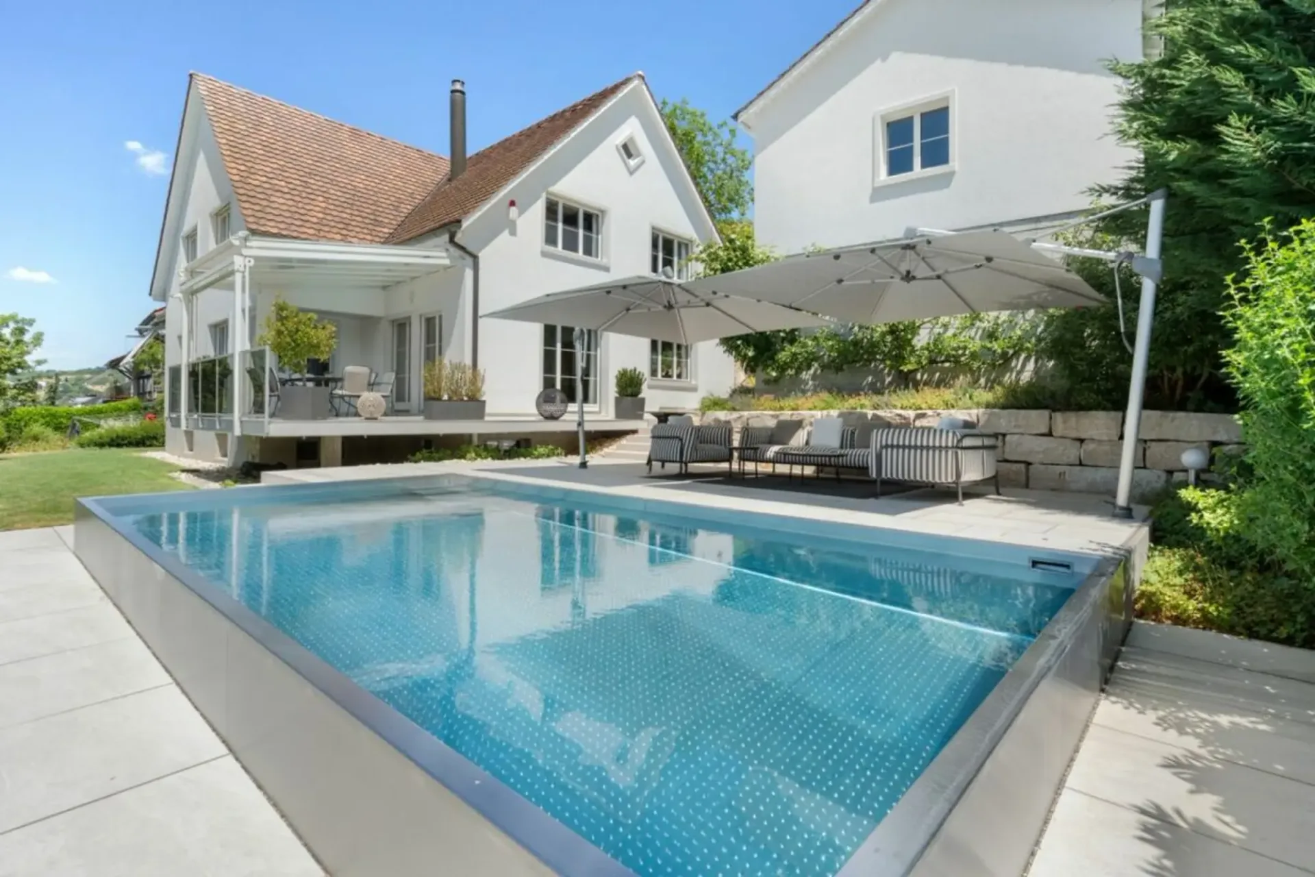 Exklusive Villa mit Wellness und Pool - Wohnen Entspannen Geniessen