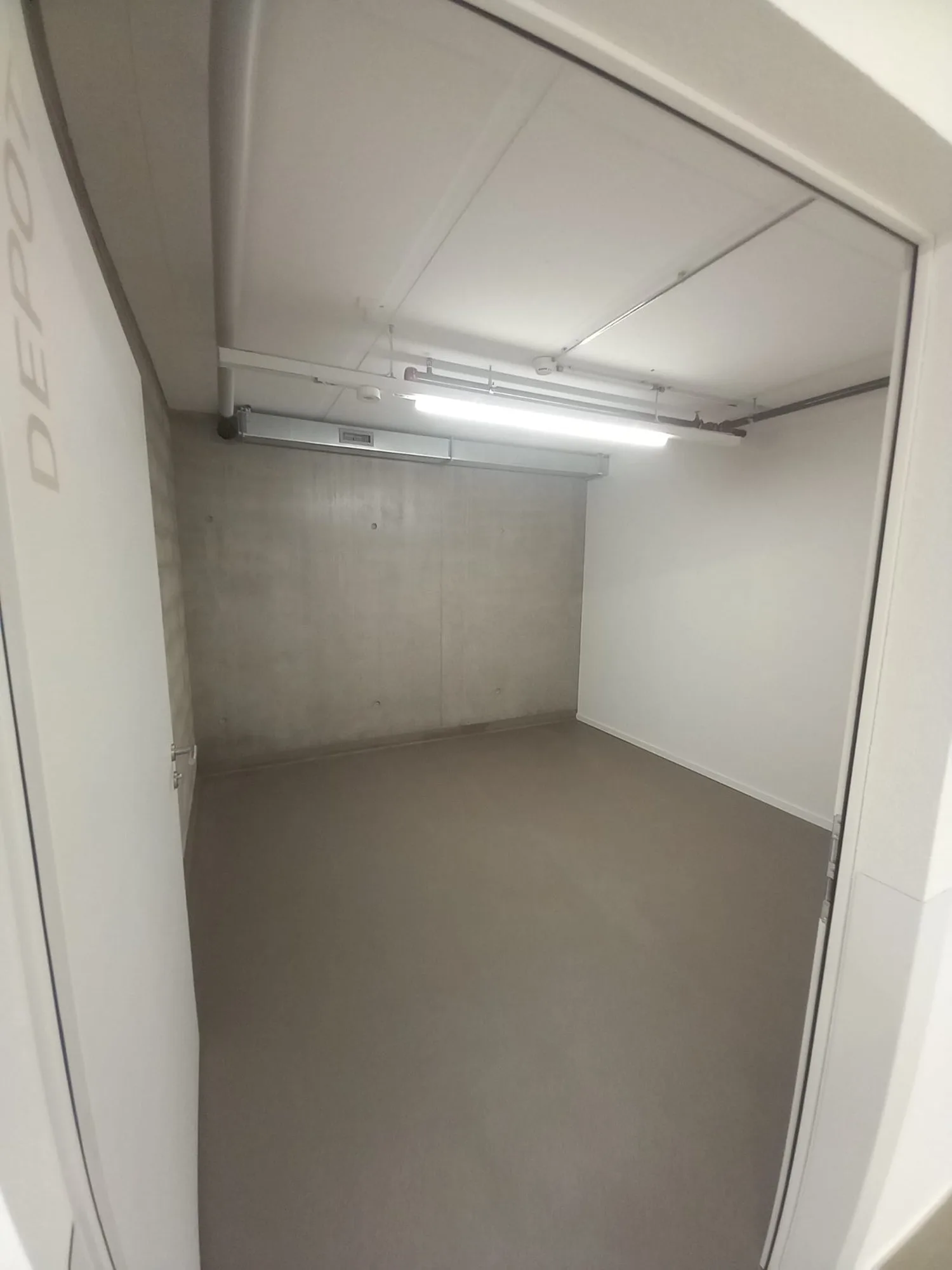 Spazi di stoccaggio da 12,9 a 207 m² - Quartiere di Pont-Rouge
