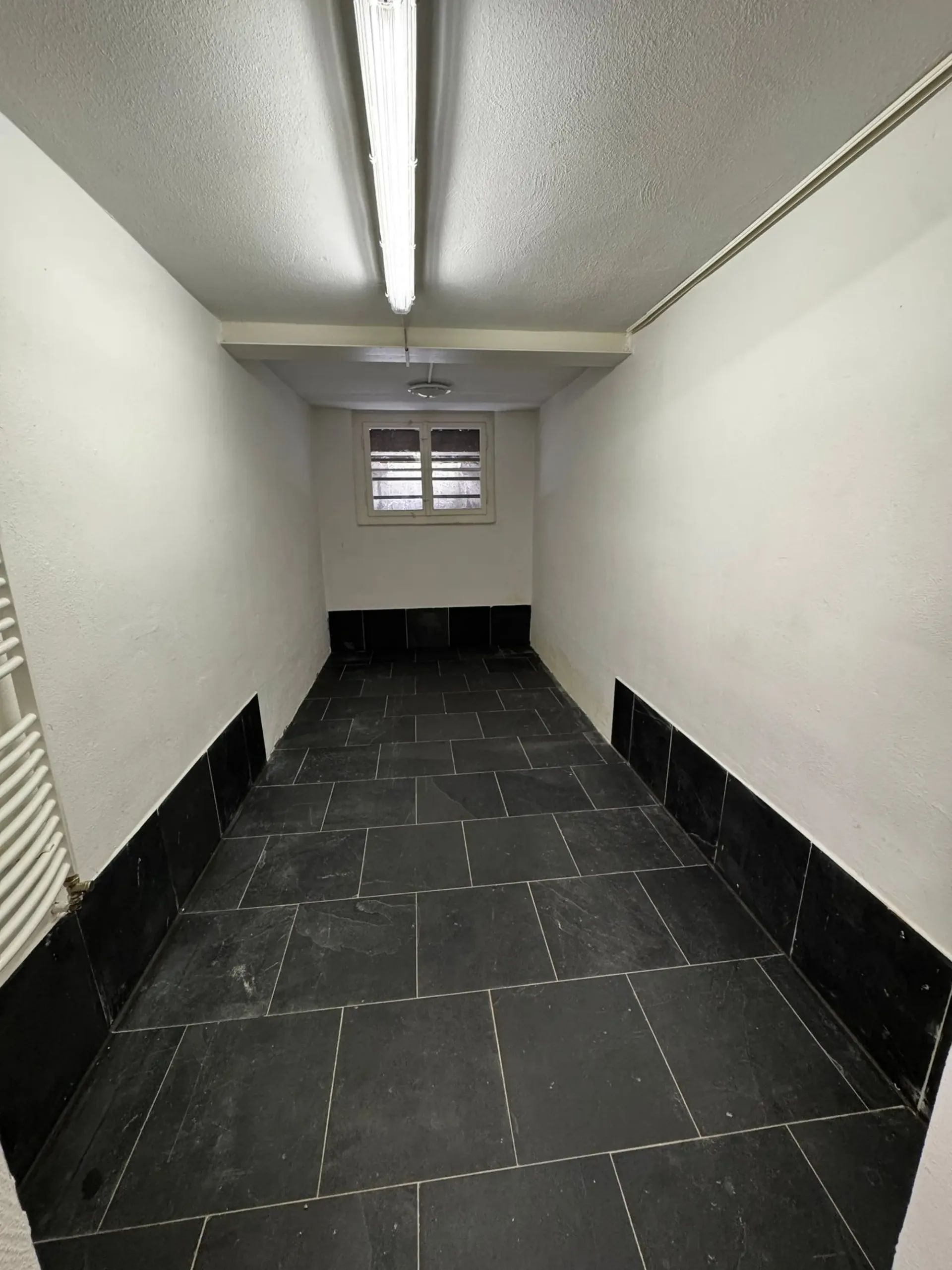 Hobby room for rent