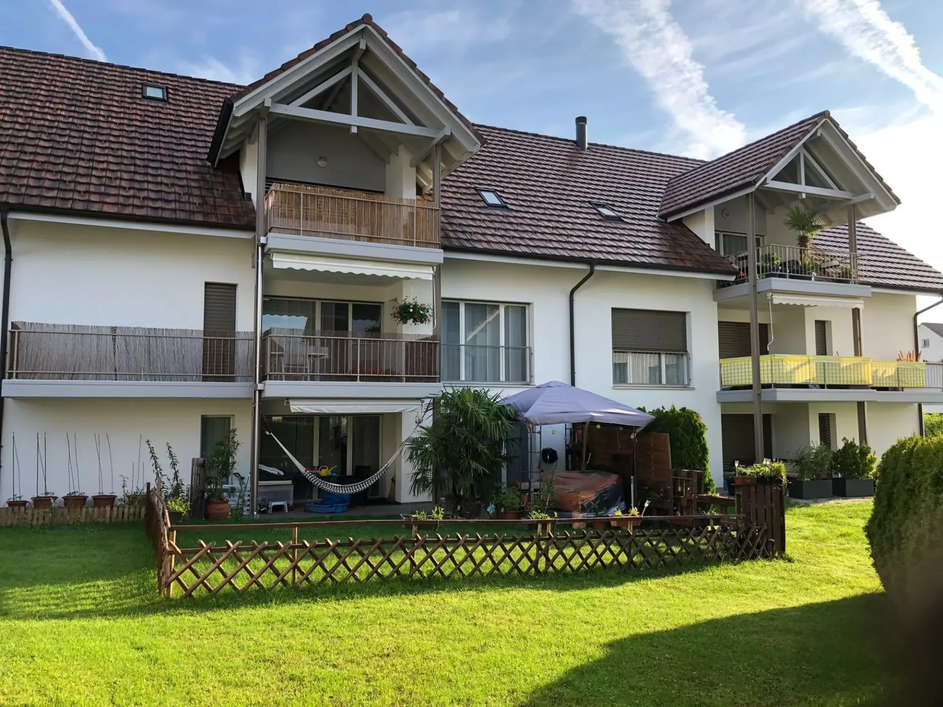 Incantevole appartamento maisonette 5.5 locali ad Auw – disponibile immediatamente!