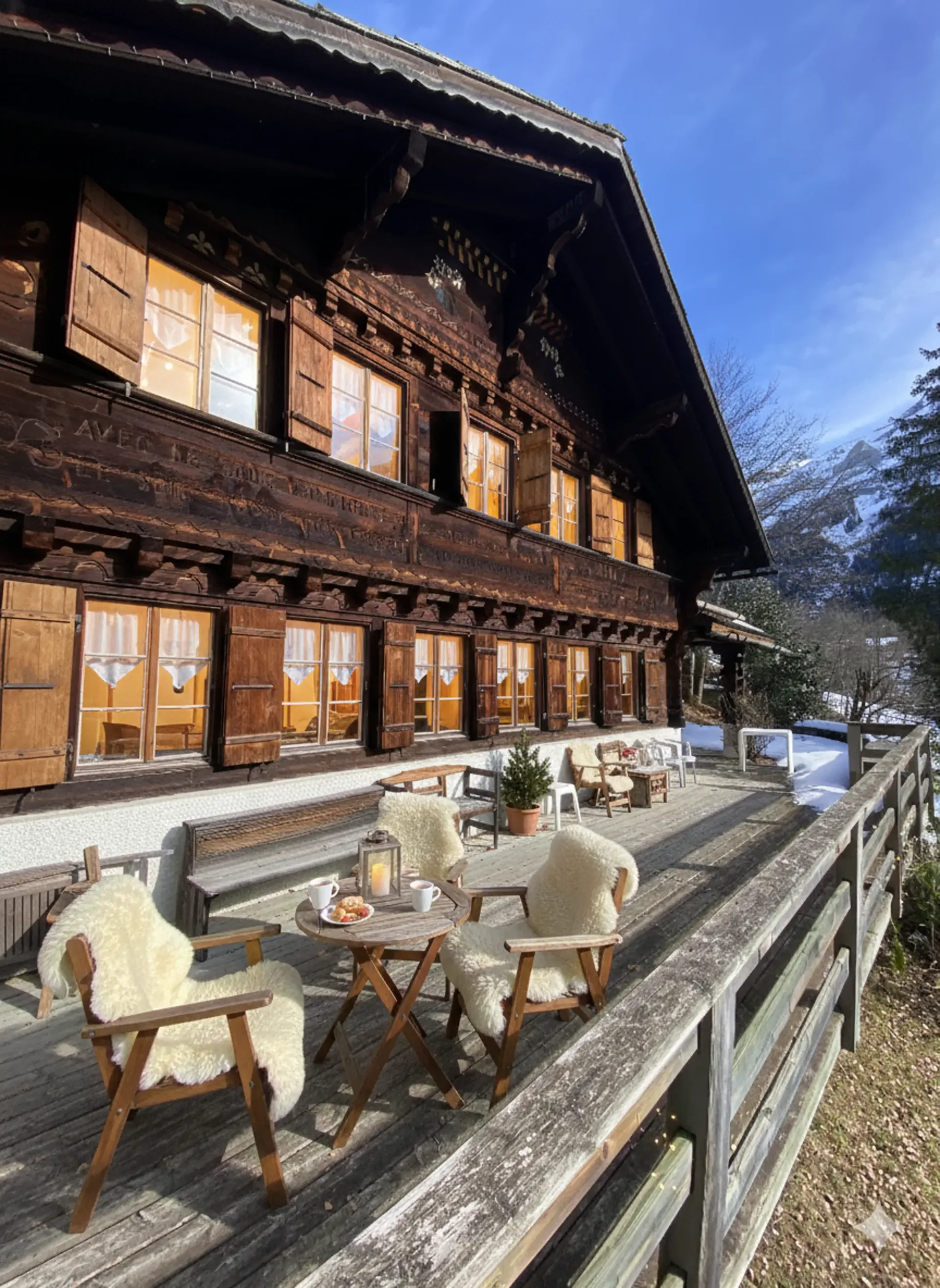 Authentisches 7-Zimmer-Chalet in Les Diablerets mit Bergblick