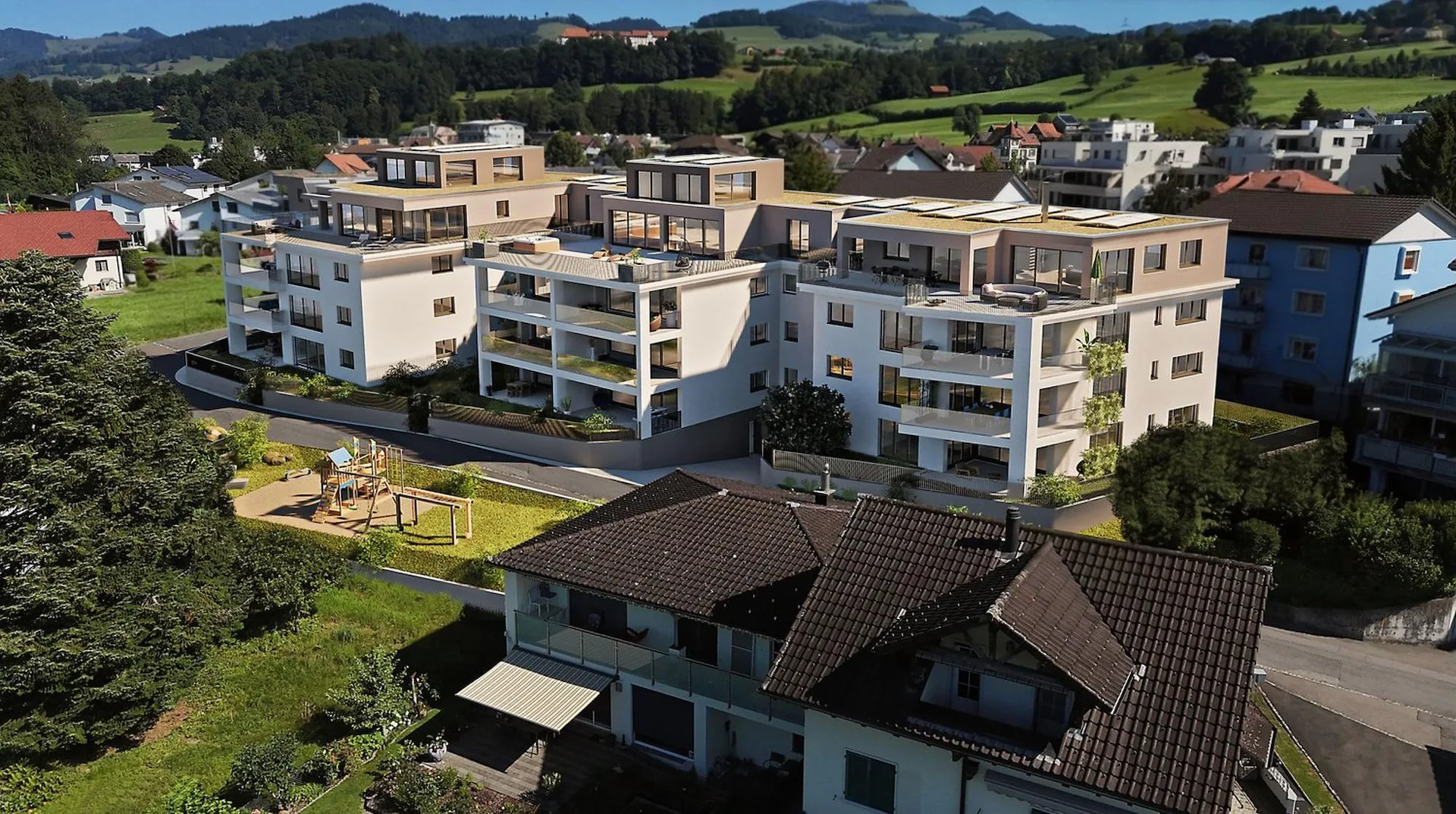 Moderne 4.5-Zimmer-Wohnung mit Gartenanteil in Gommiswald