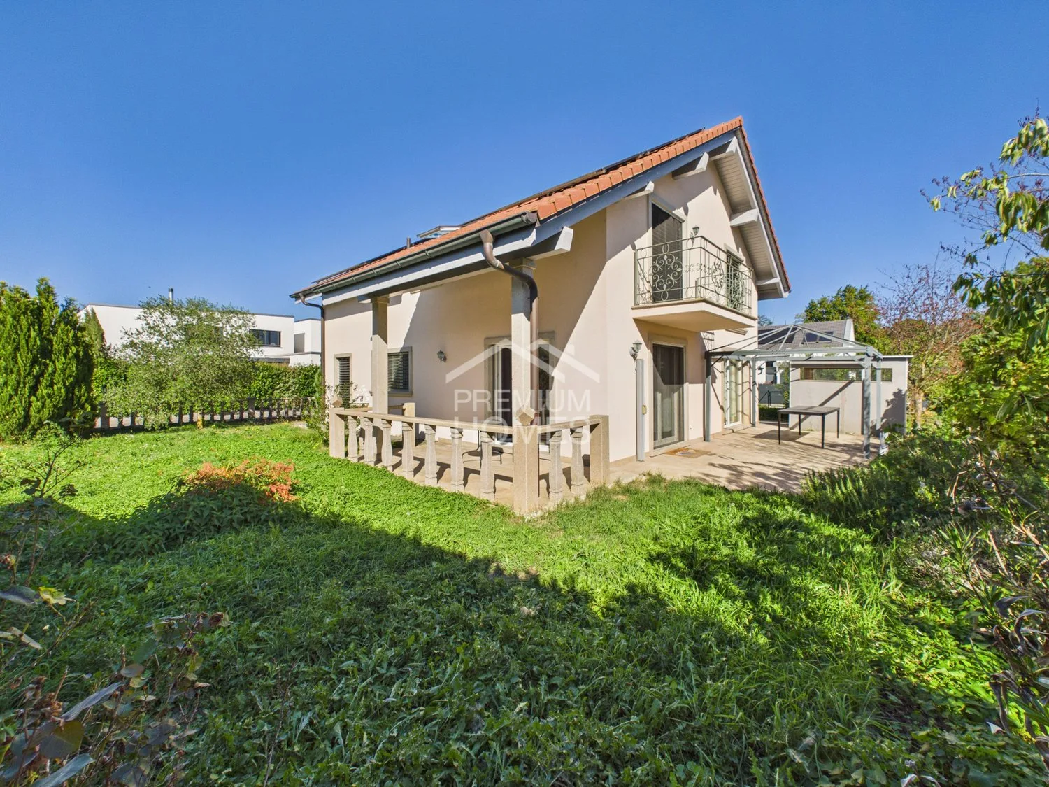 Villa familiale avec jardin