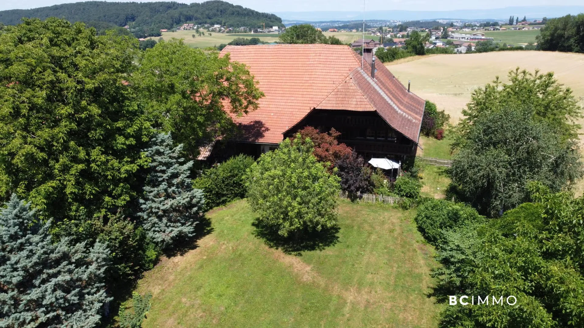 Eine Charakterwohnung im Herzen der Fribourger Campagne