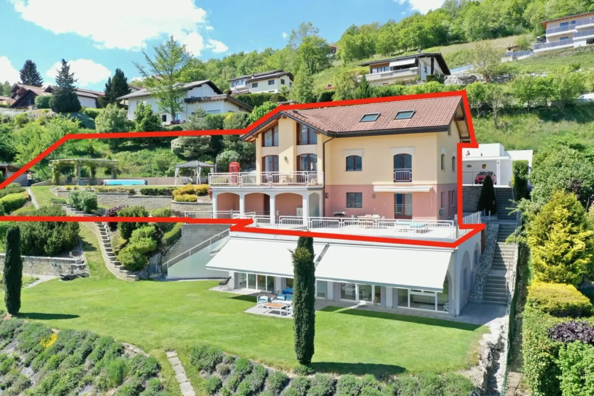 Villa + 2,5 Zimmer mit Pool in Savièse - Panoramablick