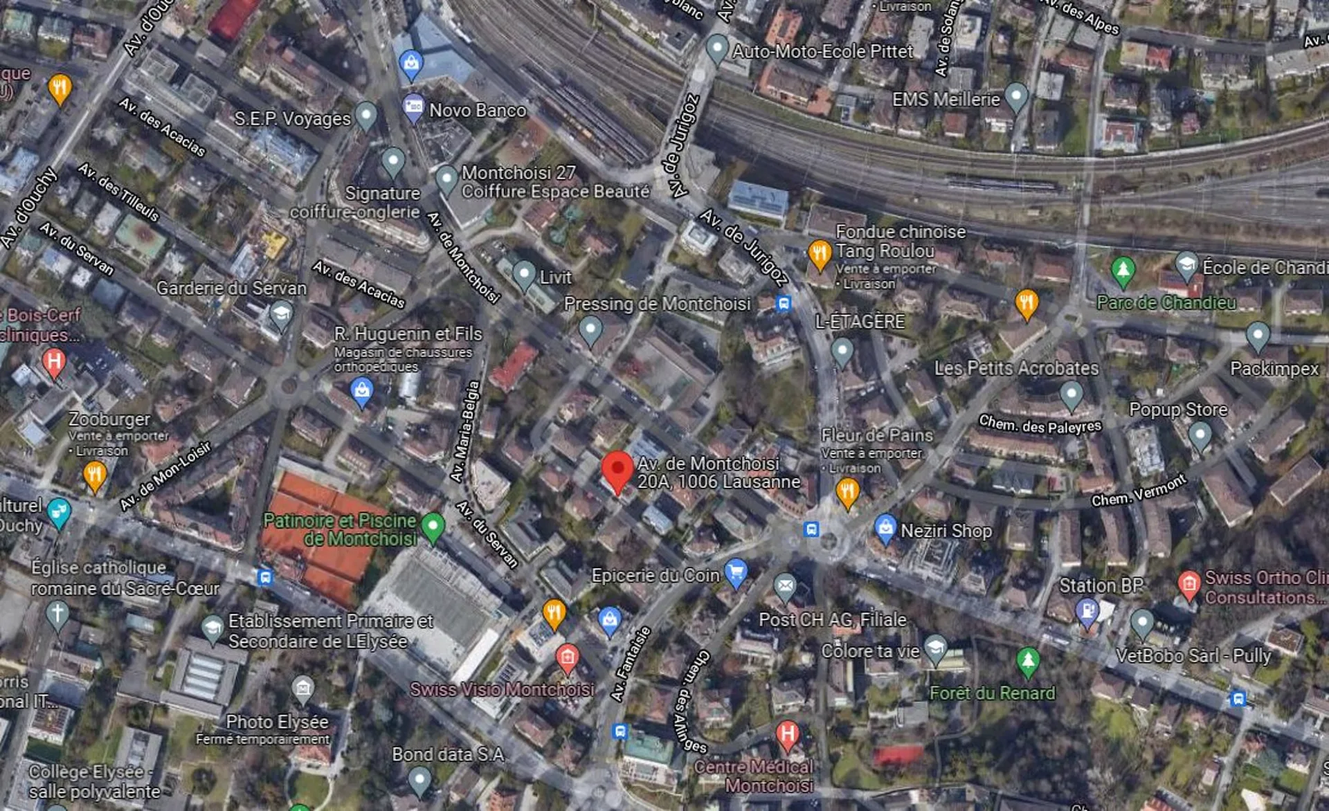 Parkplatz in Innenhof zu vermieten, Viertel unter dem Bahnhof