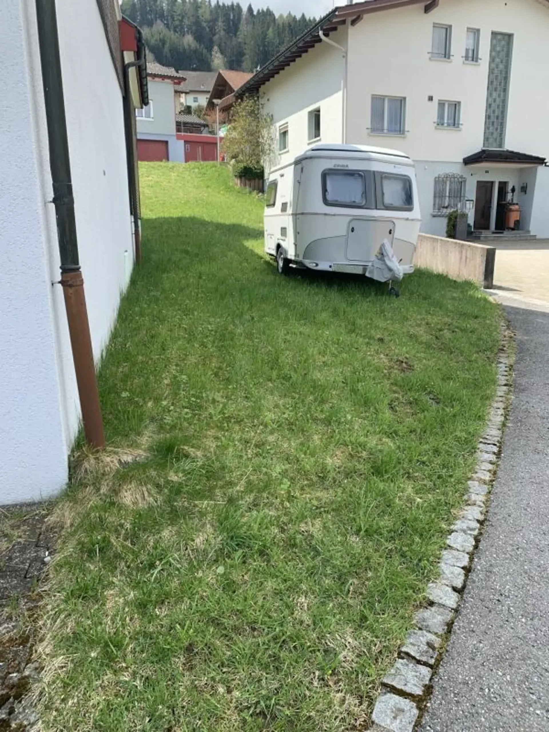 Wohnwagen Wohnmobil Abstellplatz