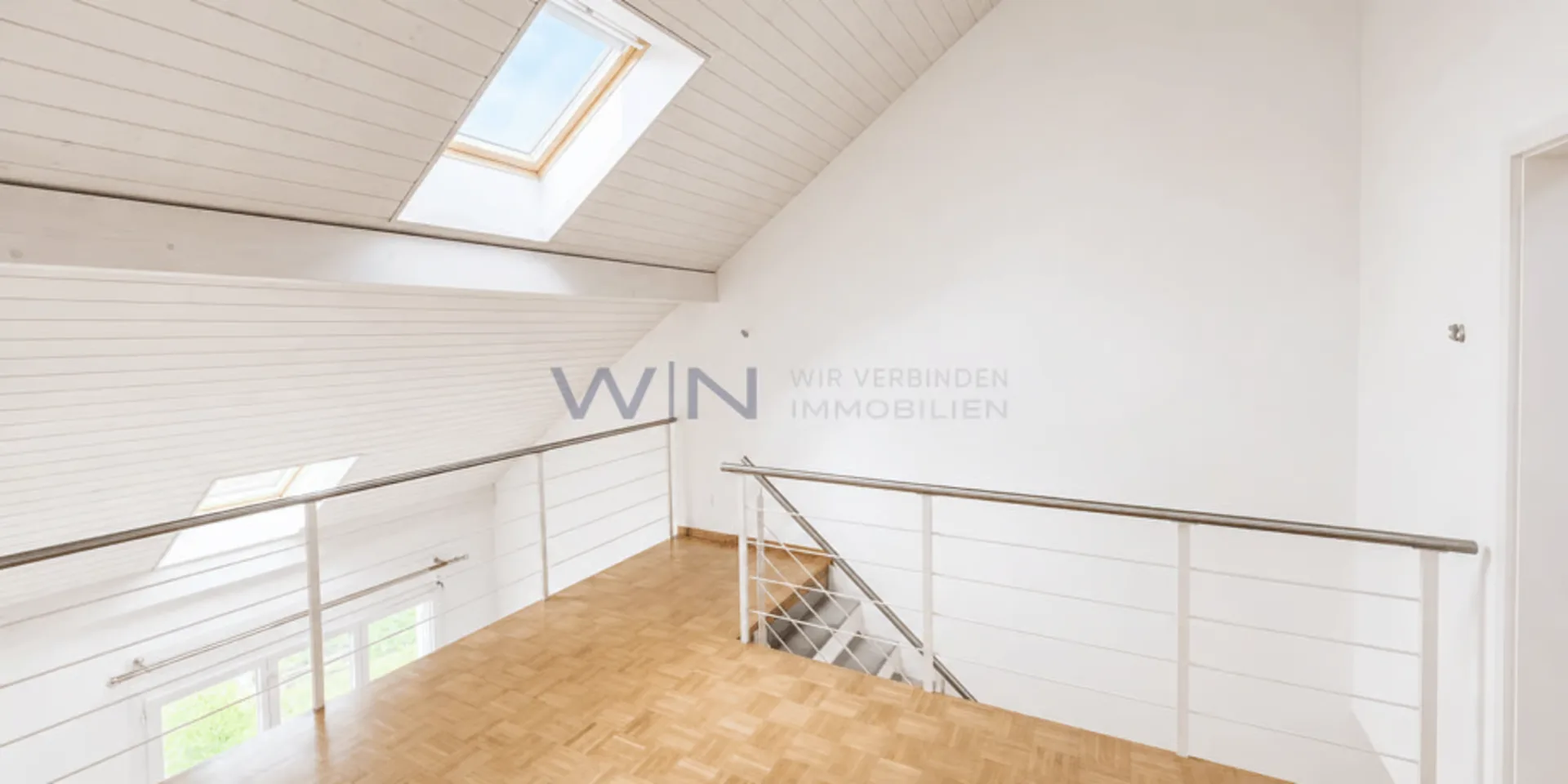 3.5-Zi-Maisonette mit Galerie & Balkon