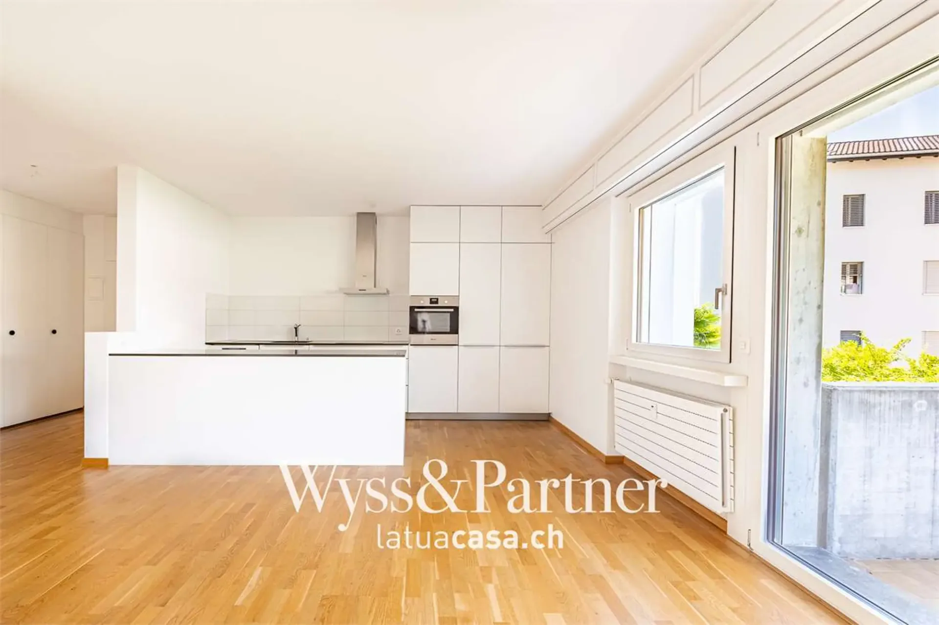 Bellinzona - helles 4.5-Zimmer-Wohnung renoviert, 1 Monatsmiete gratis