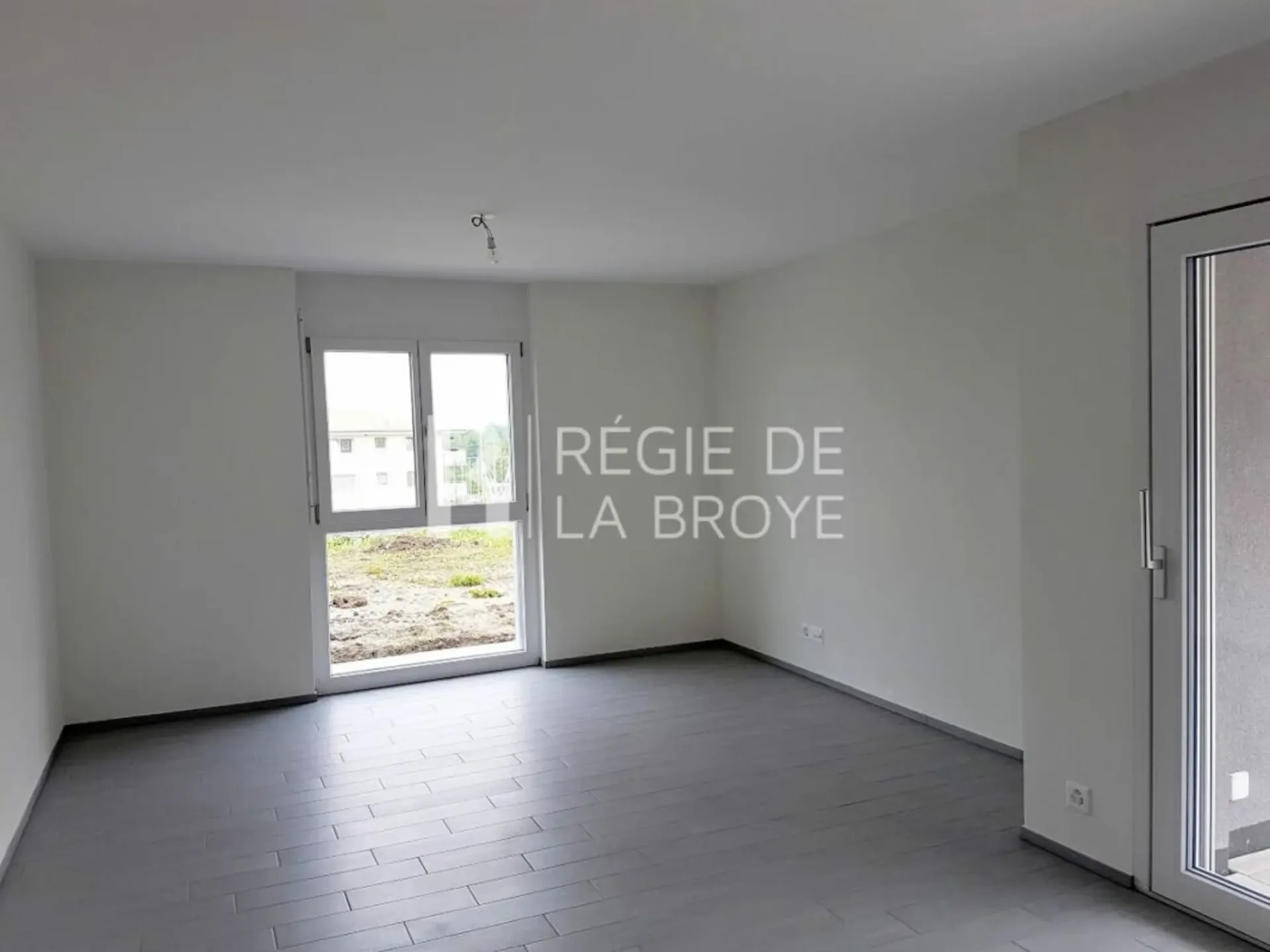 Wohnung mit 3.5 Zimmern im Erdgeschoss in Cousset