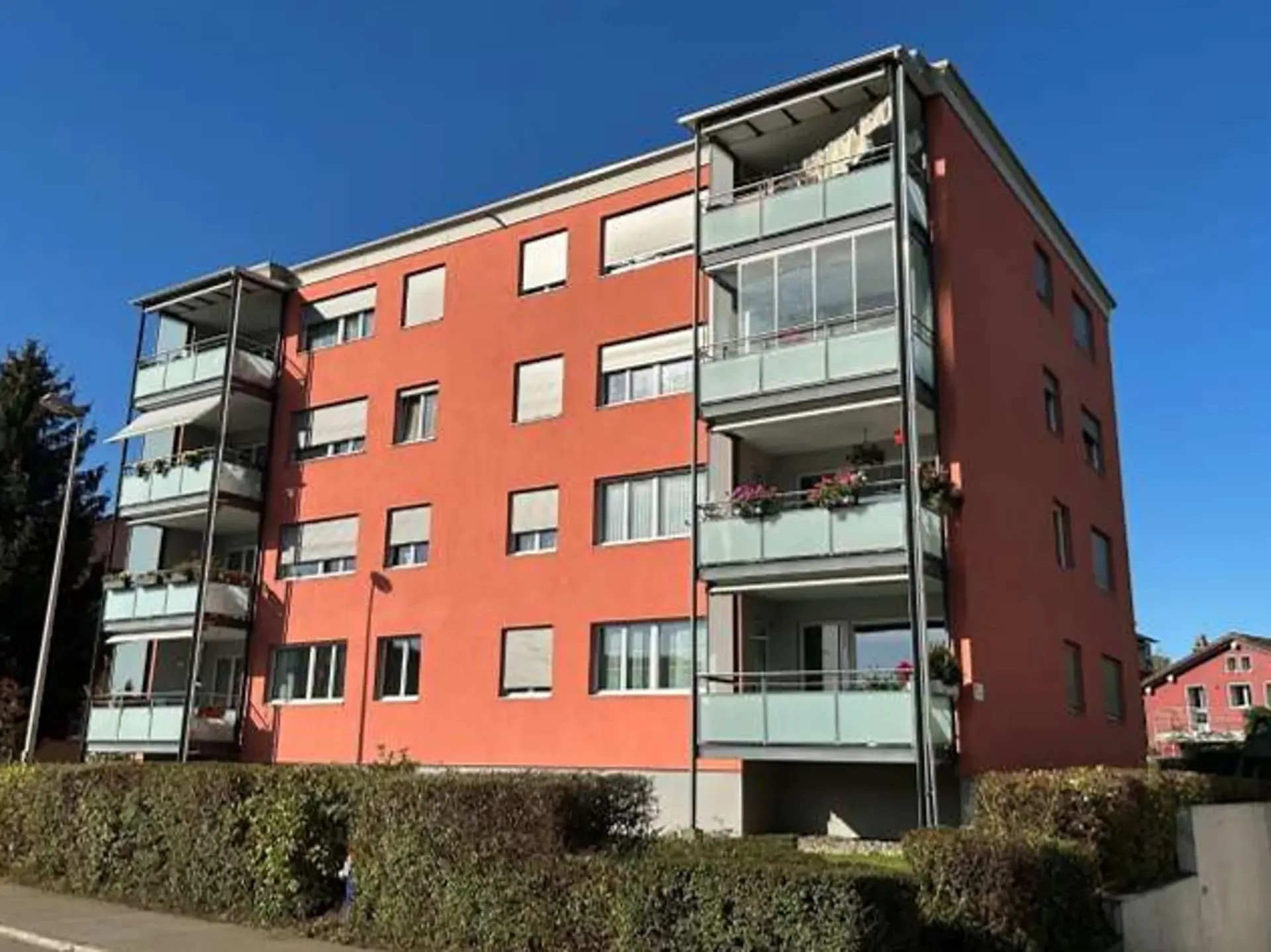Tiefgaragen-Einstellplatz