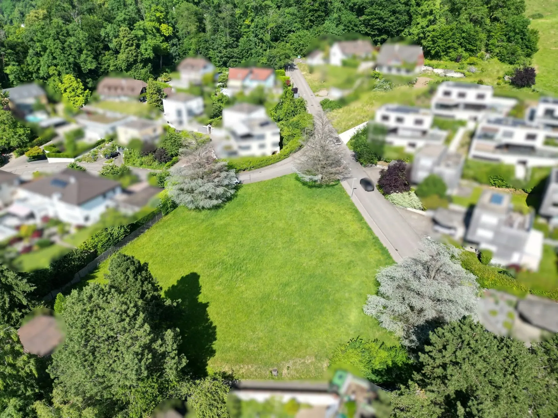 Attraktive Baulandparzelle mit Fernsicht am Schlossweg in Dornach