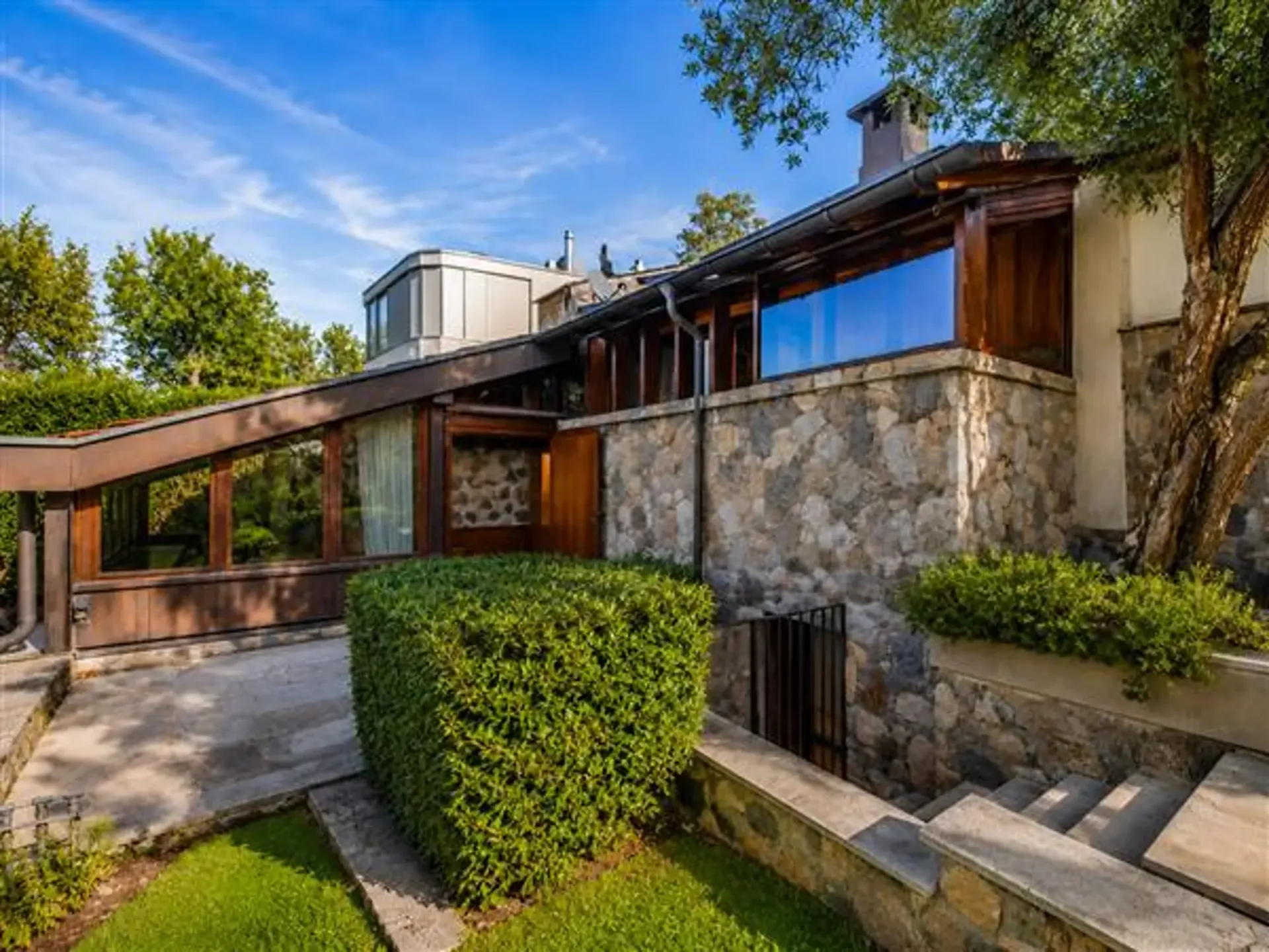 Montagnola: Villa mit 6 Räumen