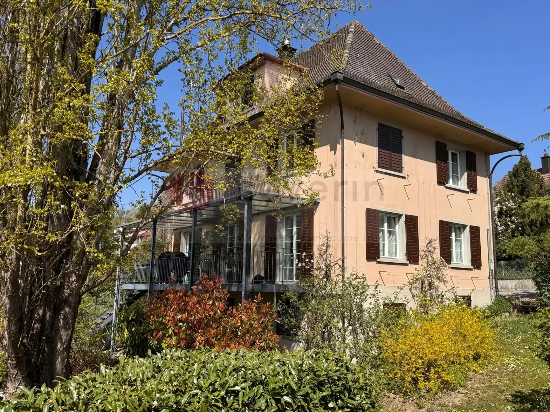 Love the special - 8.5 room villa - 180m2 - 1200m2 plot