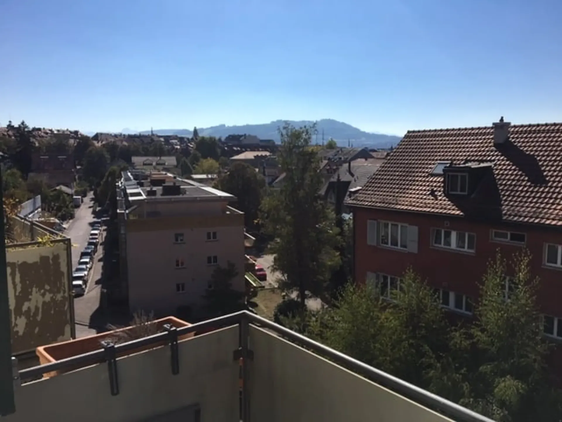 Helle 2.5-Zimmerwohnung zu vermieten