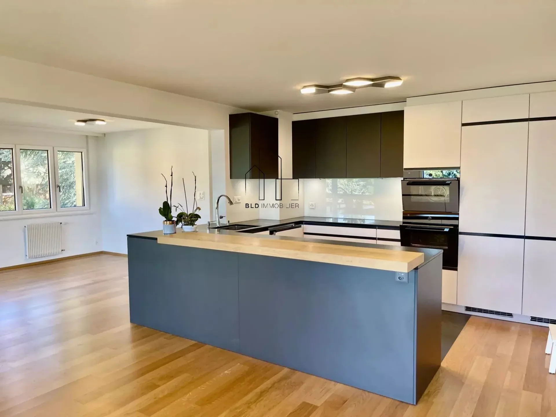 Helles 5.5-Zimmer-Wohnung komplett renoviert