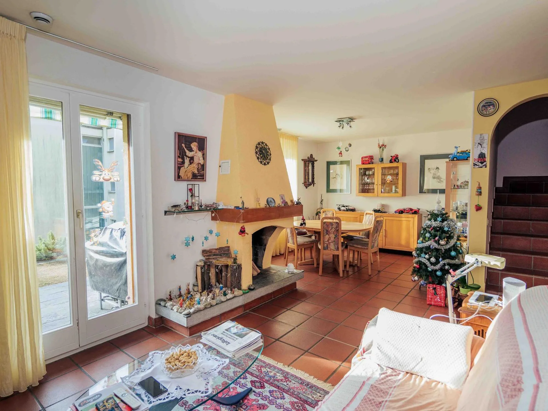 MINUSIO - VENDESI CASA A SCHIERA CON GIARDINO PRIVATO 4.5 LOCALI