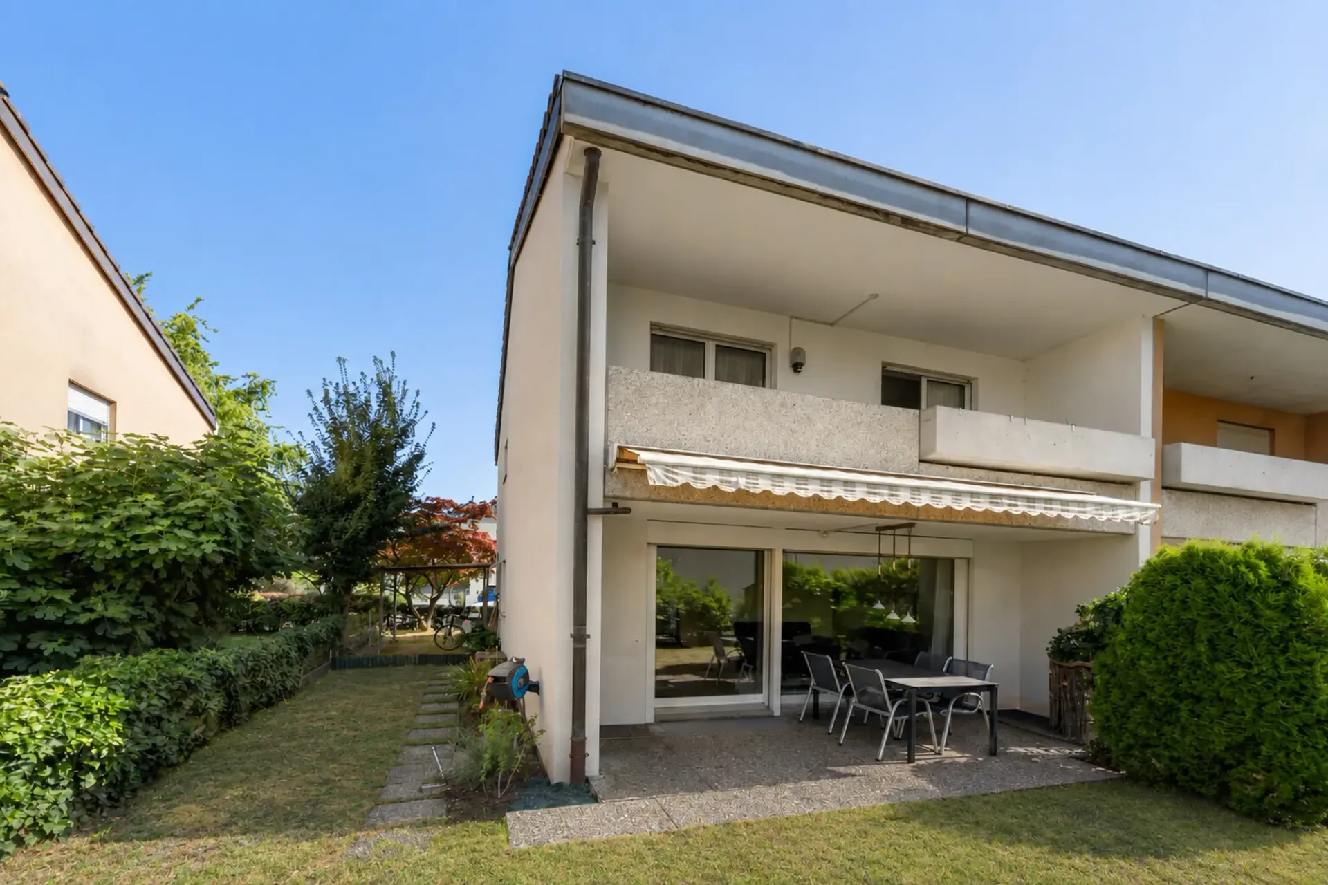 Ein Zuhause zum Ankommen  Gepflegtes Reiheneckhaus in familienfreundl