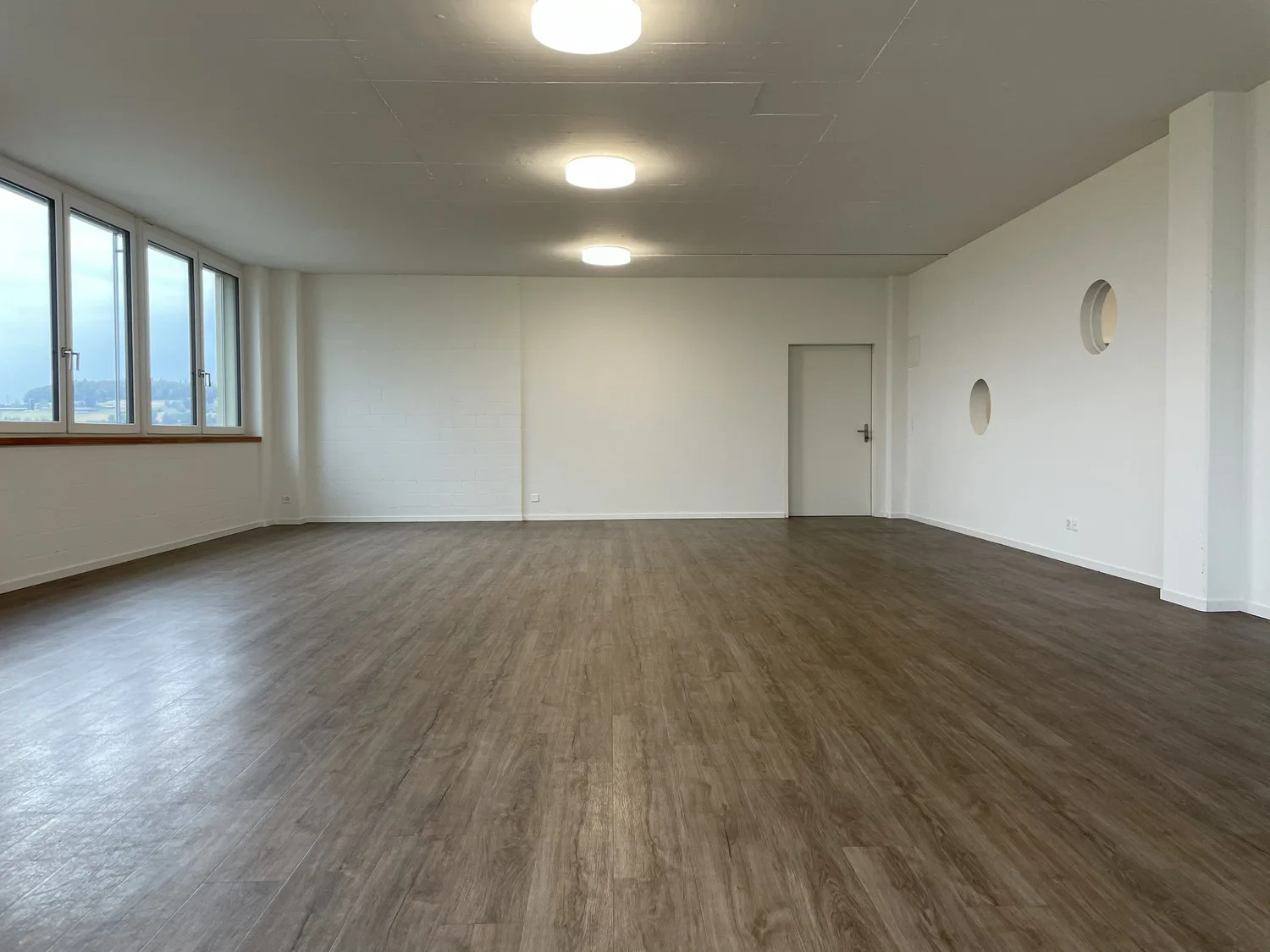 Grosszügige Gewerbefläche in guter Lage - per sofort verfügbar