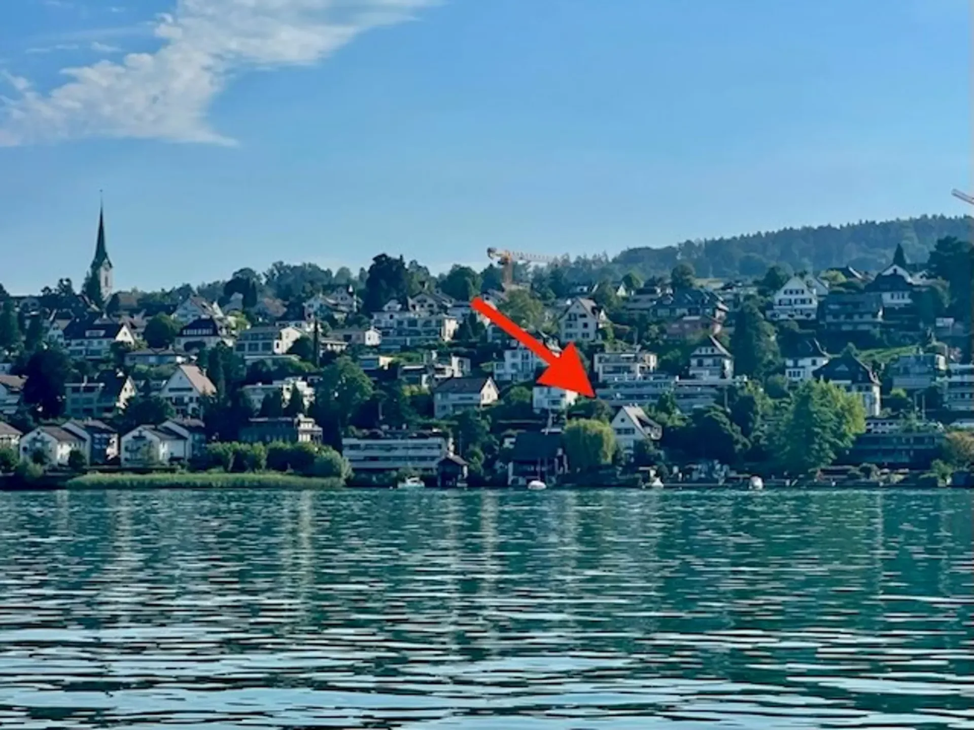 Grosszügiges Wohnen in Zollikon mit Blick auf den Zürichsee