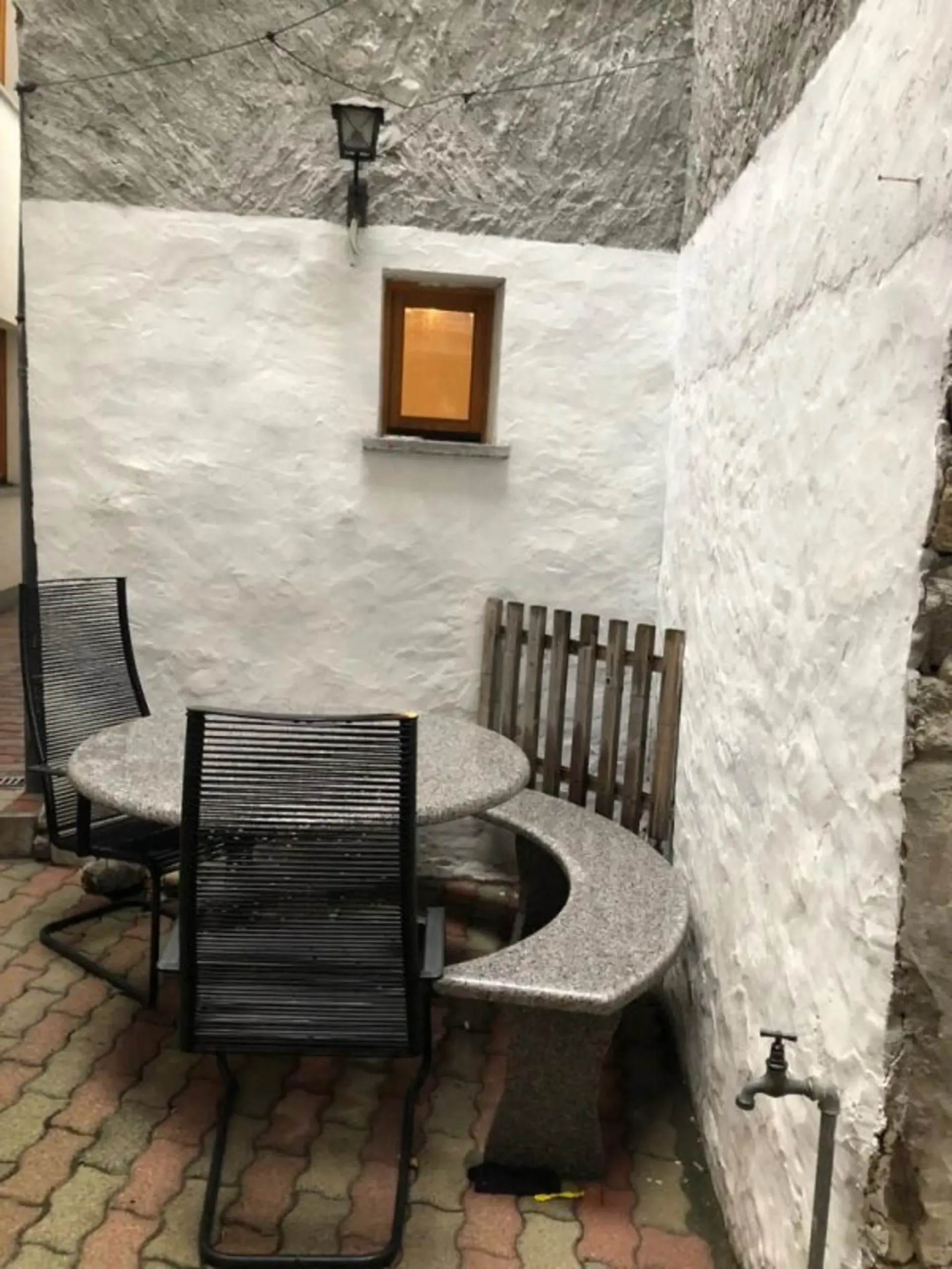 Der Charme eines eigenen Hauses im Herzen von Losone