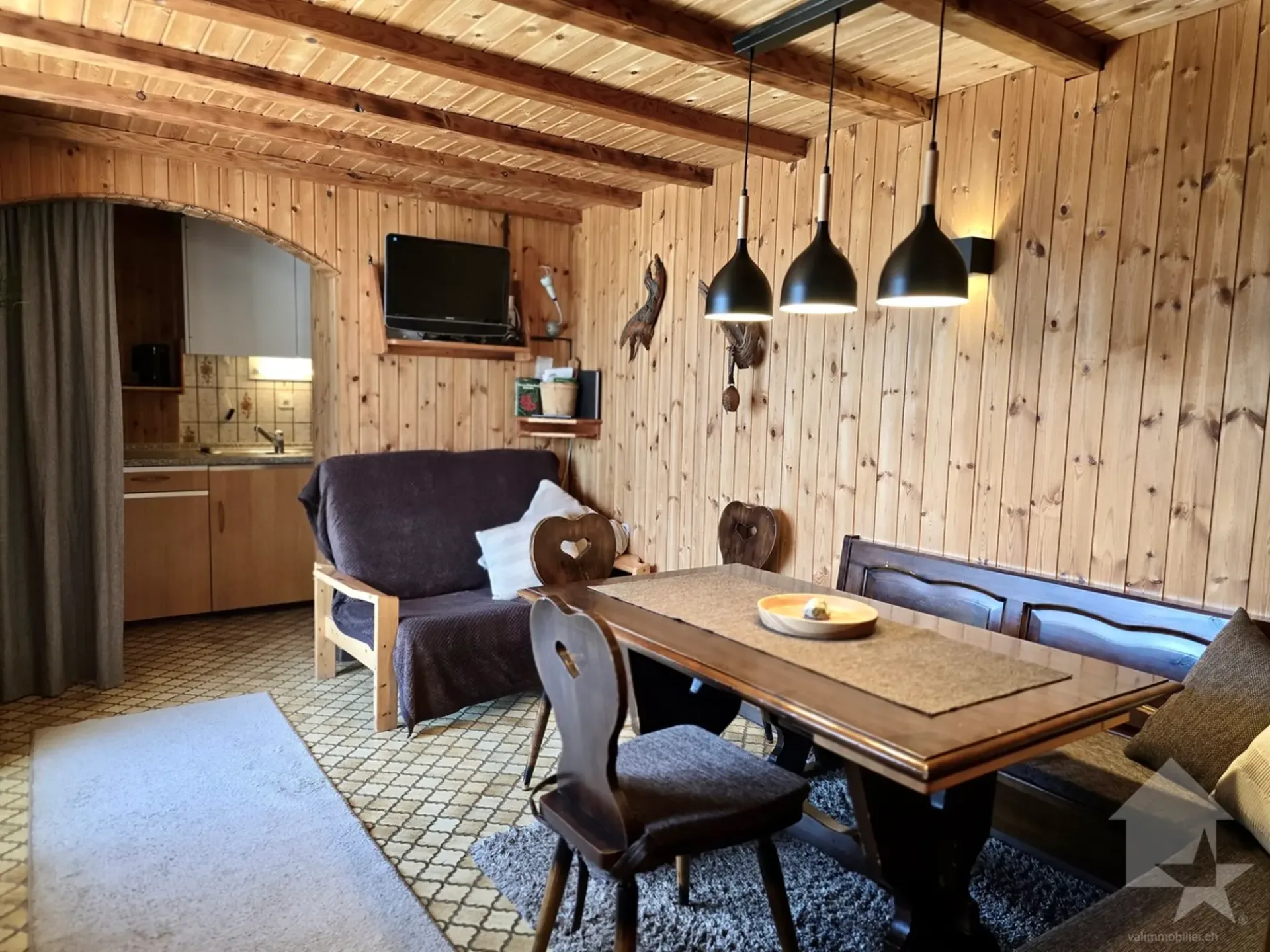3,5 Zimmer mit Terrasse und Garage