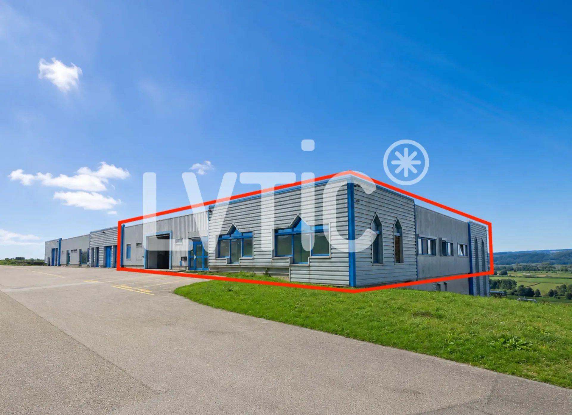 Halle industrielle de 795 m2 divisibles à louer à Yverdon - Treycovagnes