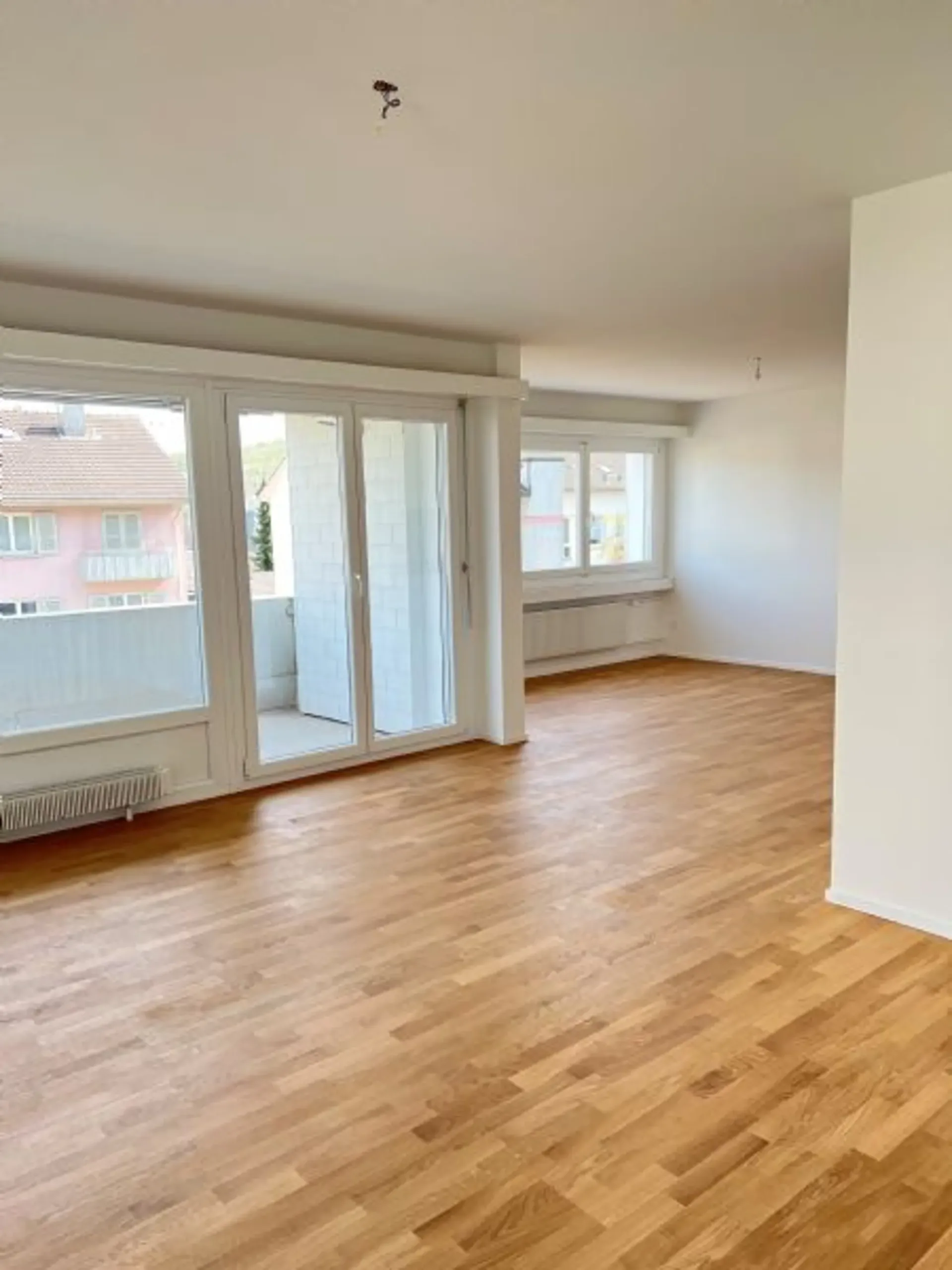 Sanierte und helle 4.5-Zimmerwohnung
