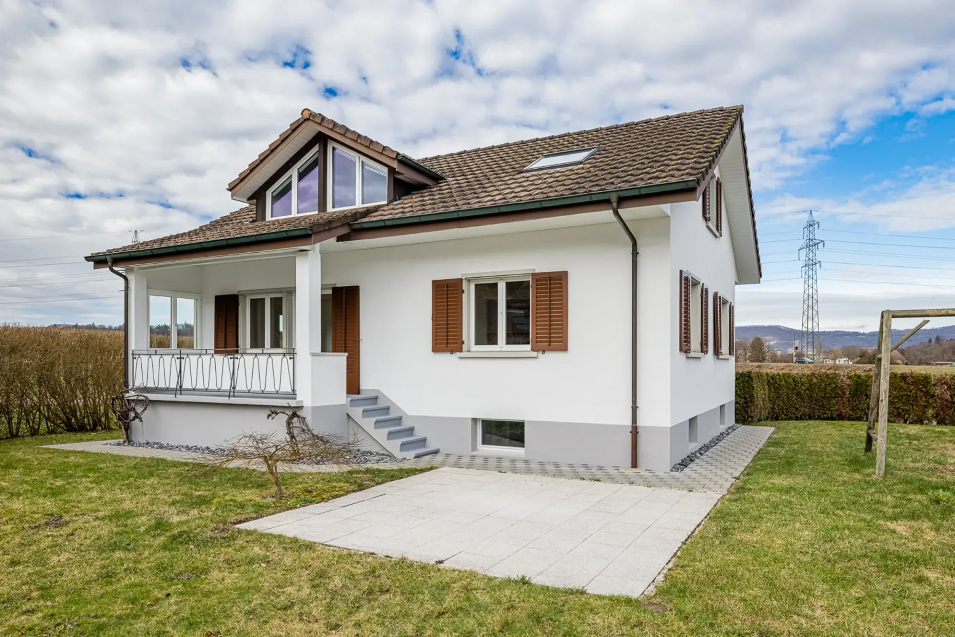 Maison unifamiliale de 5,5 pièces à Gränichen, adjacente à une zone agricole