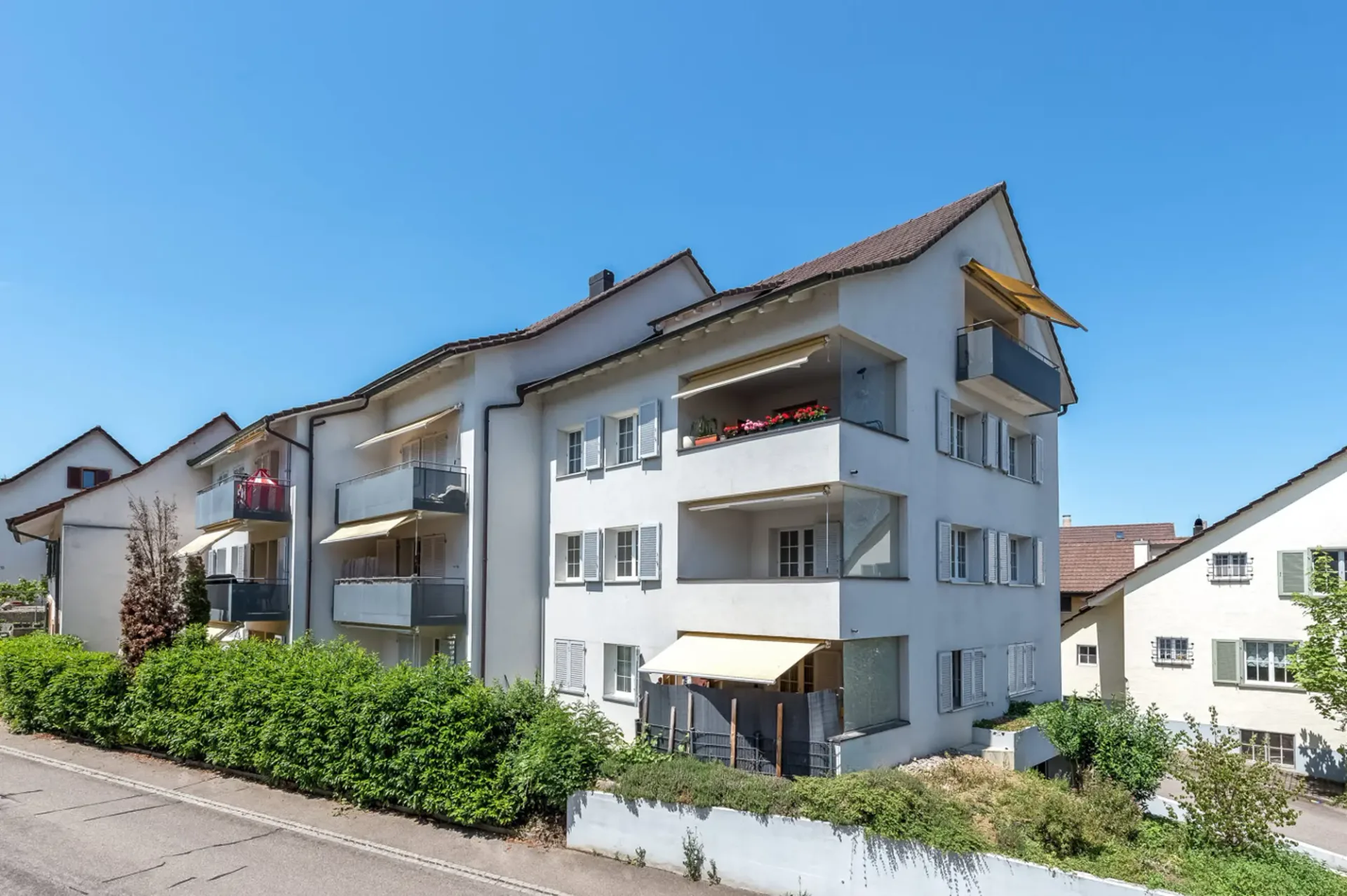 Sonnig und ruhig gelegene 4.5 Zimmerwohnung