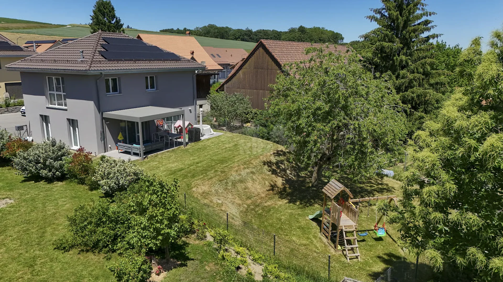 Schönes modernes Haus in bevorzugter Wohnlage