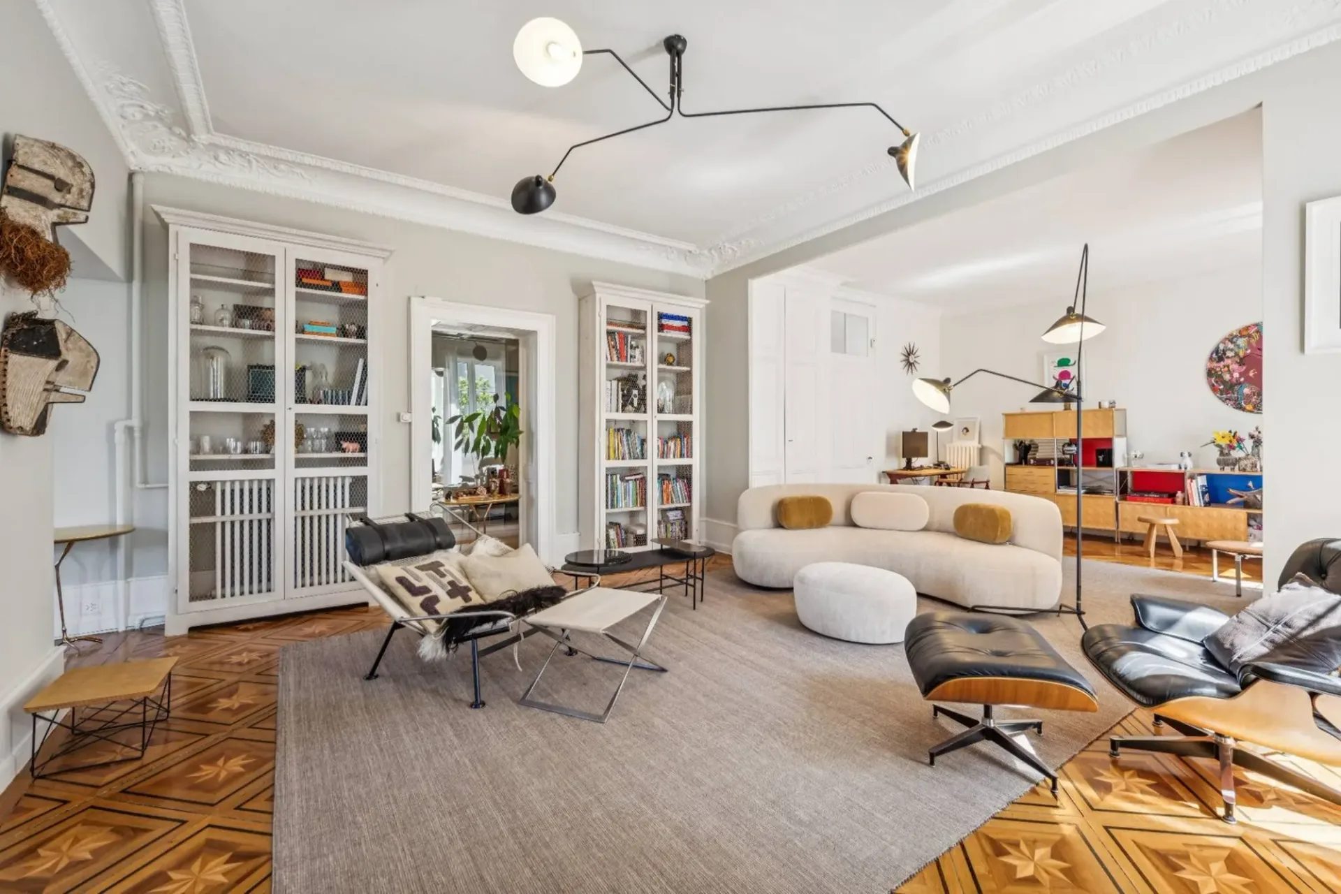 Prächtige 5.5-Zimmer-Wohnung im Haussmann-Stil, komplett renoviert