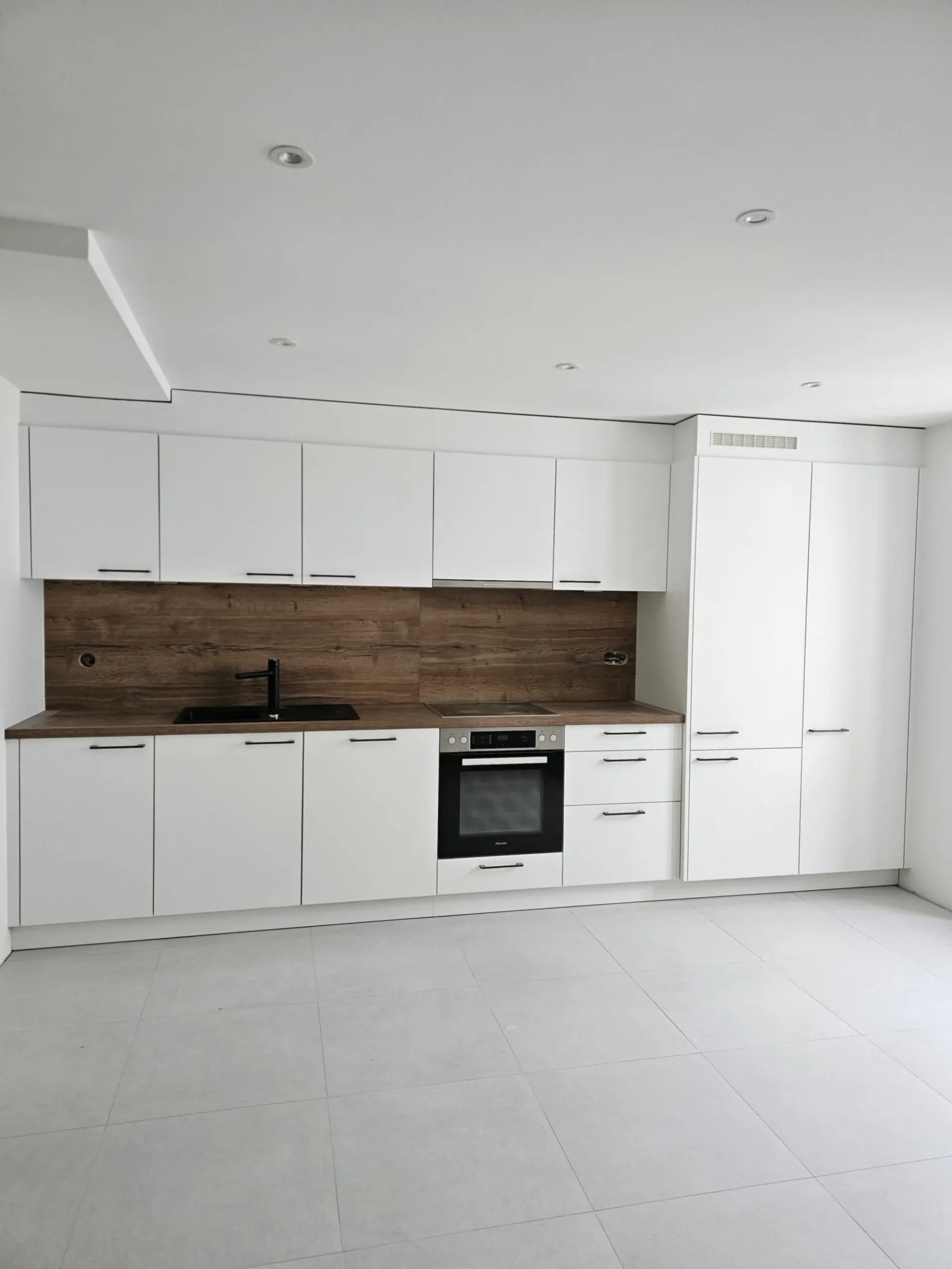 Wohnung mit 2.5 Zimmern in Môtiers renoviert