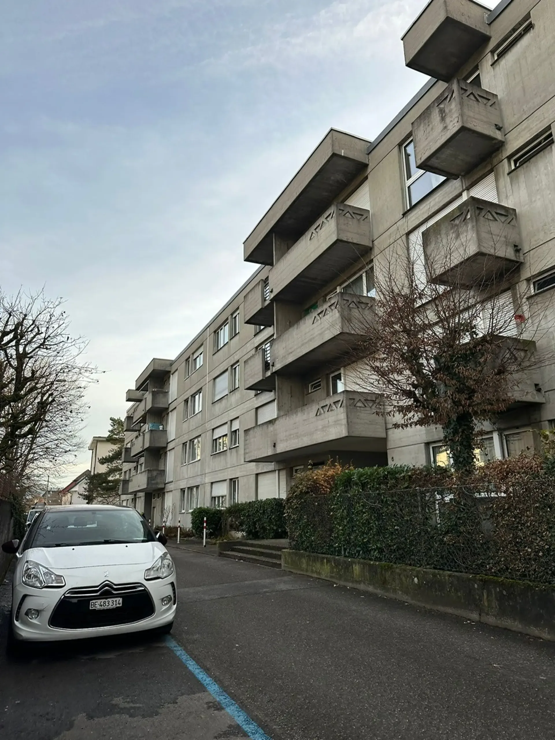 Helle 2.5-Zimmer-Wohnung mit Balkon in Biel – ab Dezember 2026 verfügbar