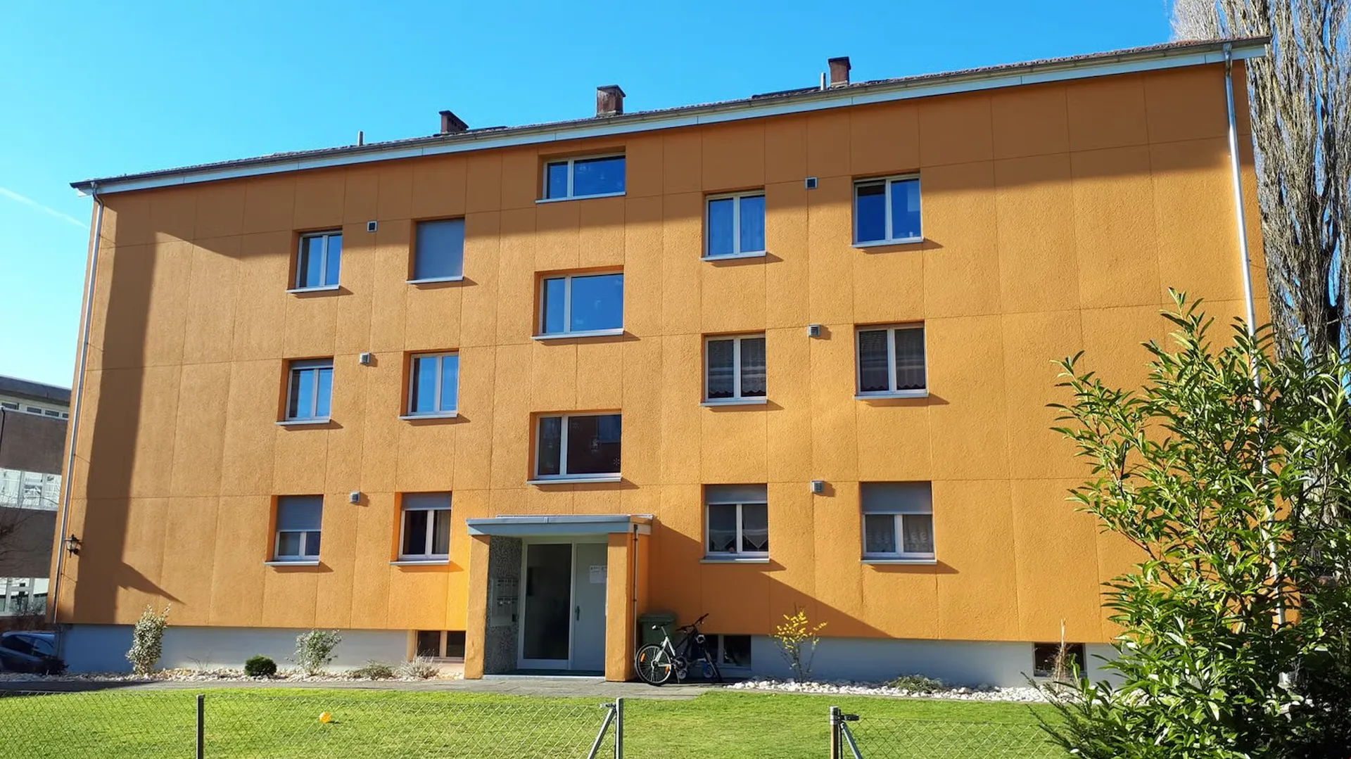 Helle 3-Zimmer-Wohnung mit Balkon in Bettlach