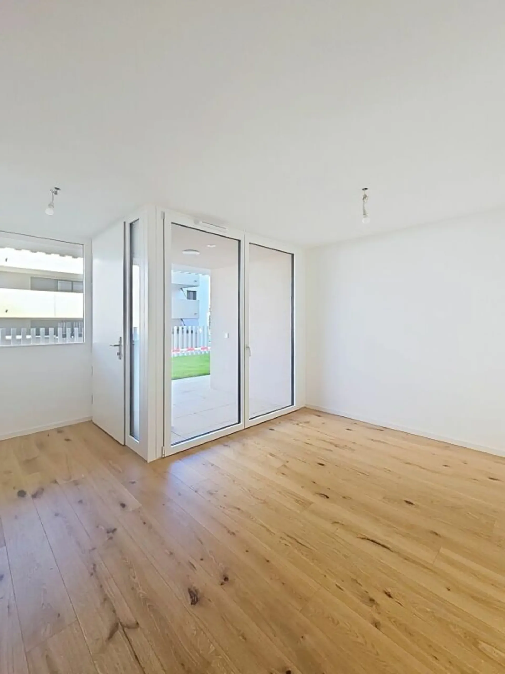Neubau 3.5 Zimmer hochwertig