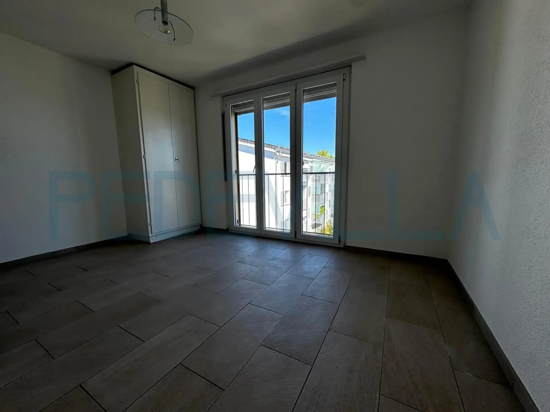 À louer - Appartement de 1 pièces à Orpond