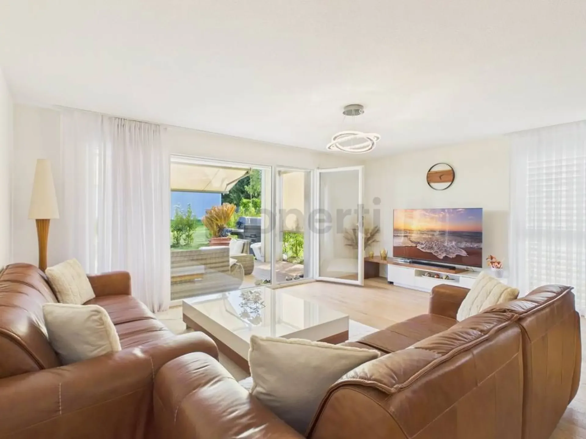 Moderne 4.5-Zimmer-Wohnung mit Lift und Einstellplatz, Lotzwil