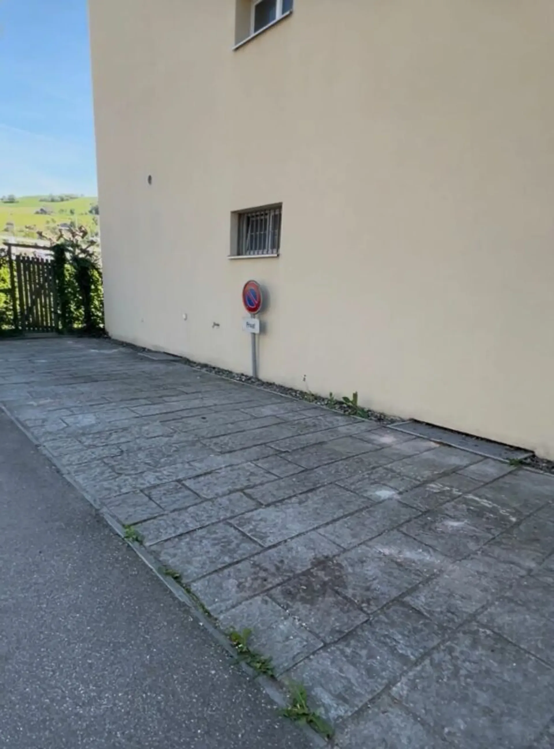 Parcheggio esterno