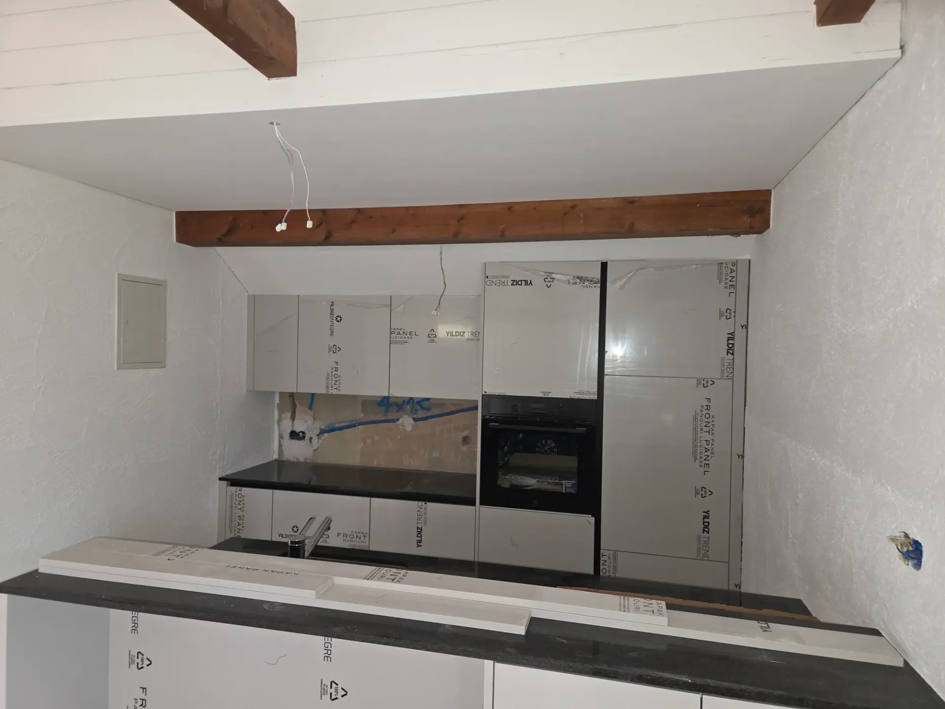 renovierte 2.5-Zimmer-Dachwohnung