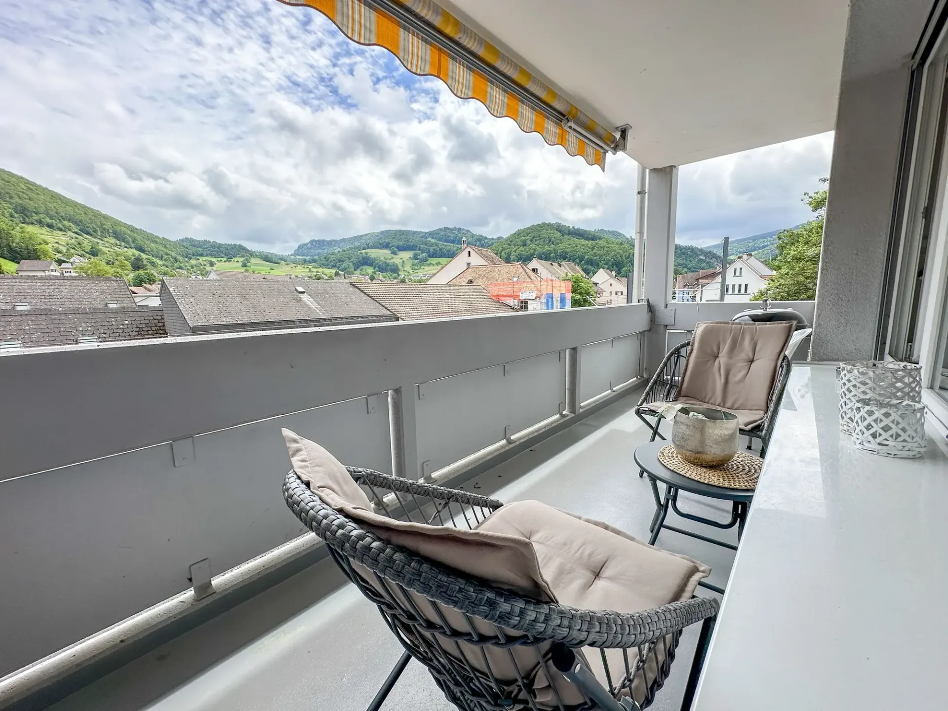 Helle 4-Zimmer-Wohnung mit Balkon in Oberdorf mieten