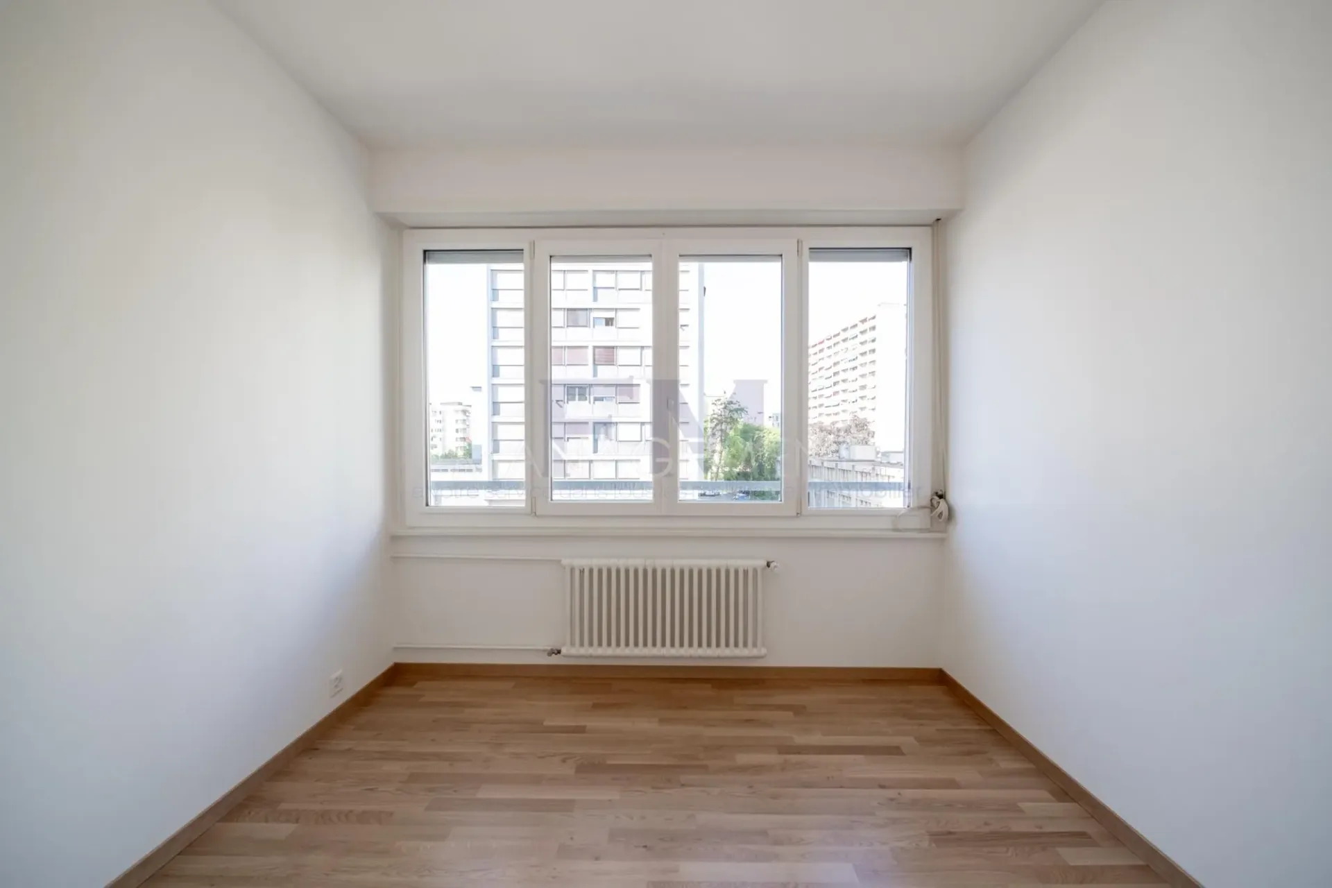 Avenue De-Luserna - 5 Zimmer von ca. 84 m² im 3. Stock