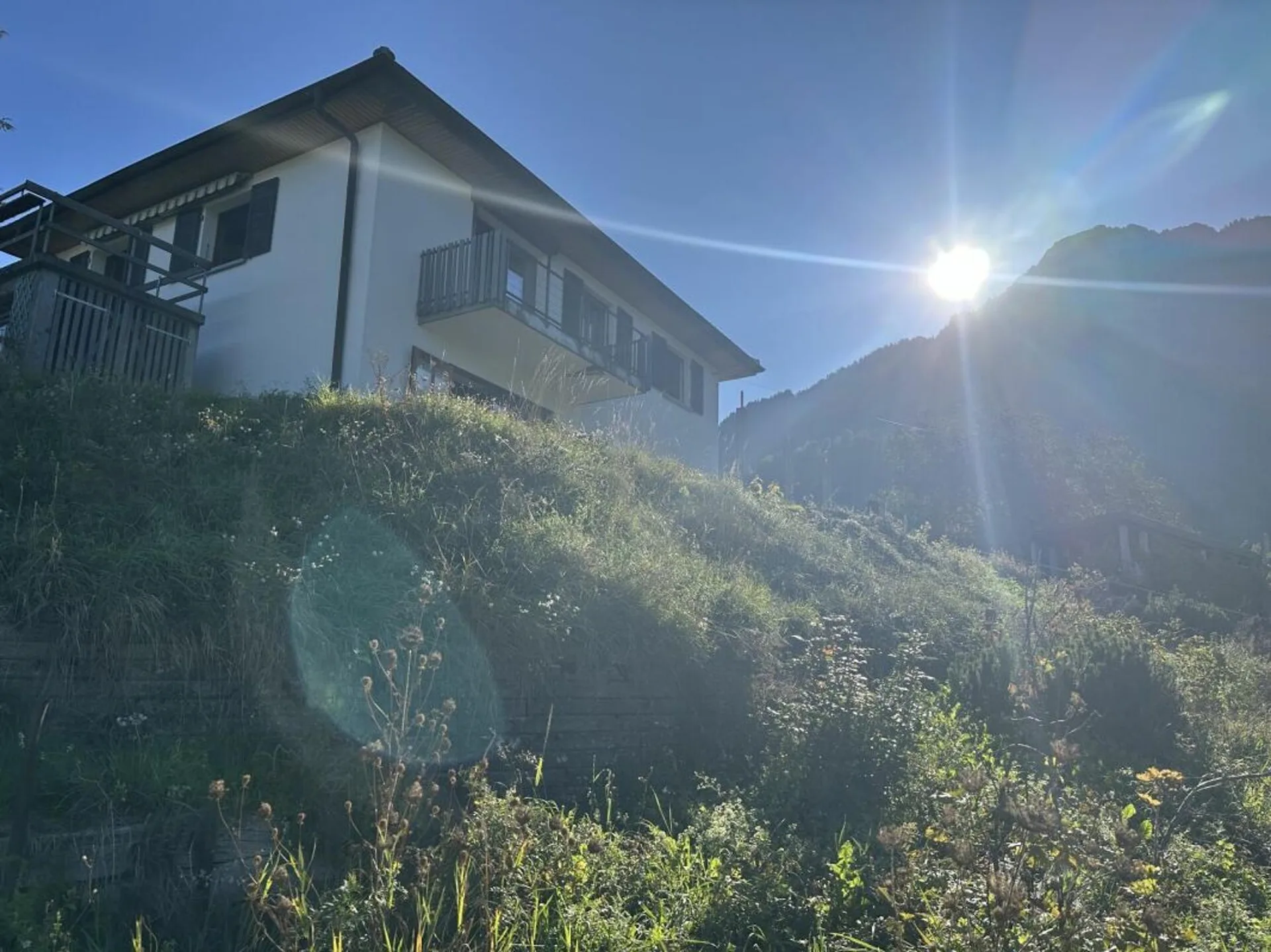 Villa individuelle avec vue panoramique - Freistehende Villa mit Panoramablick