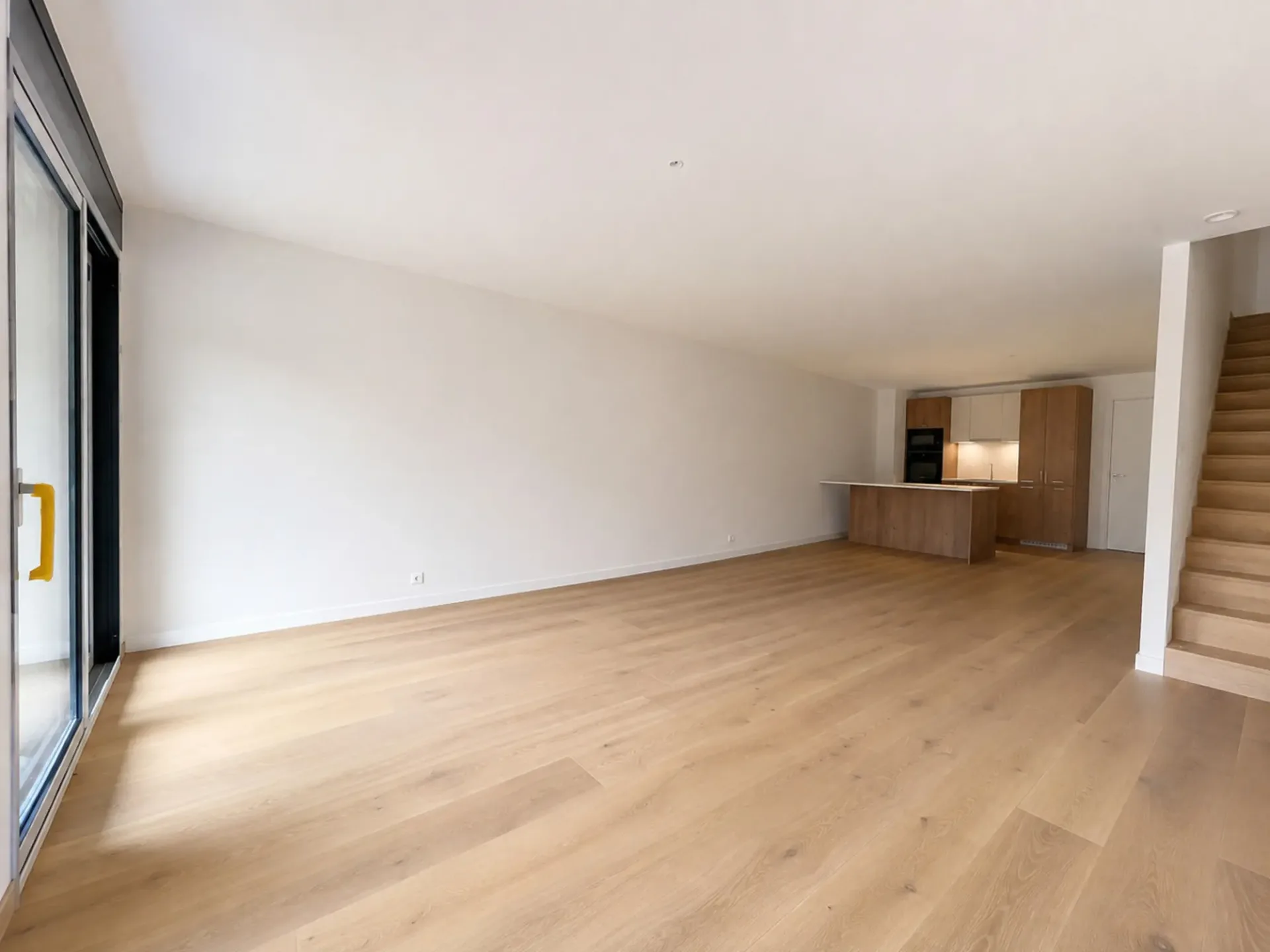 Großes neues Duplex von über 150 m2